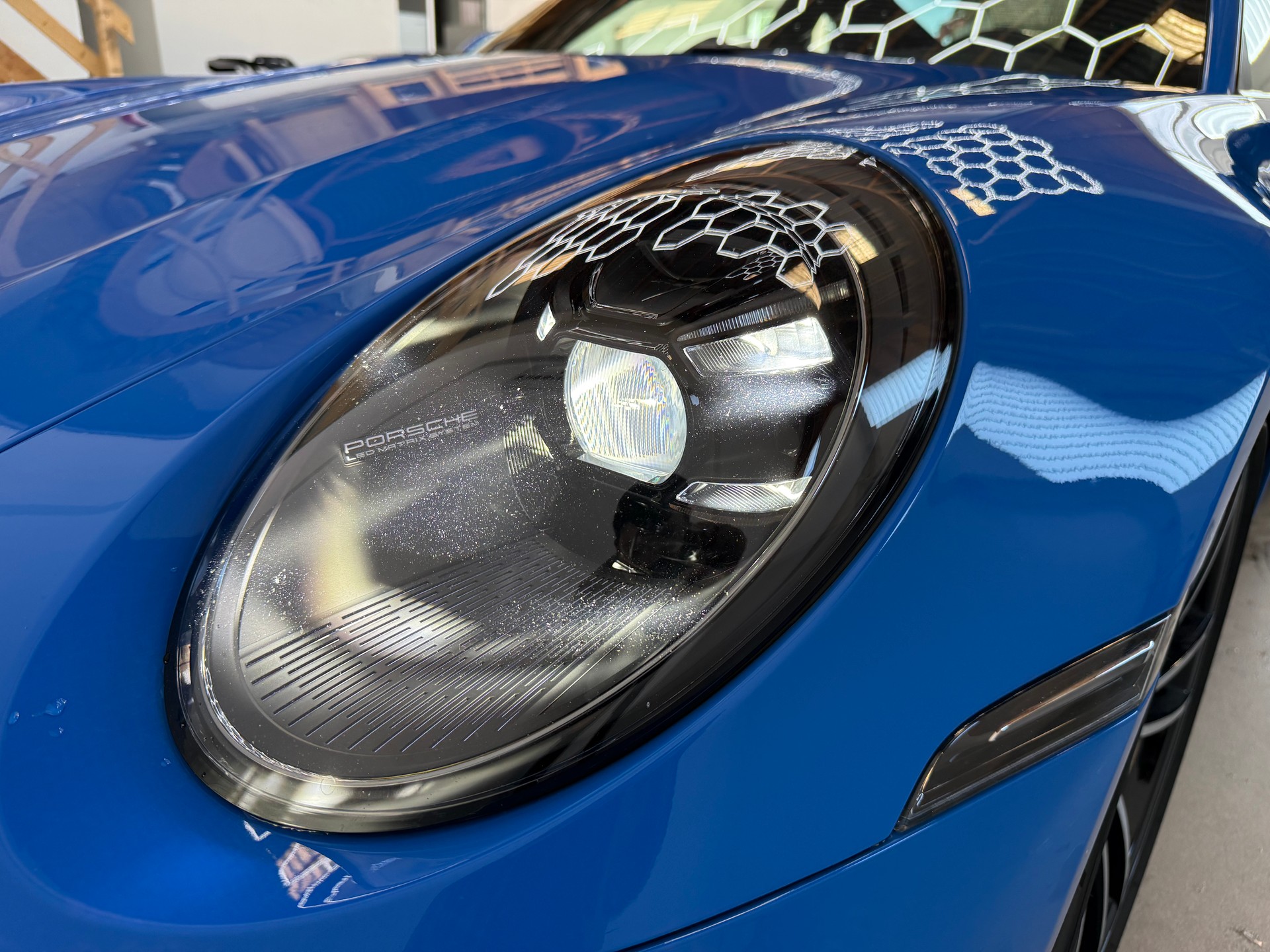 PORSCHE 911 Turbo S PDK | Shark blue | Aero Paket | Porsche Approved-image-8