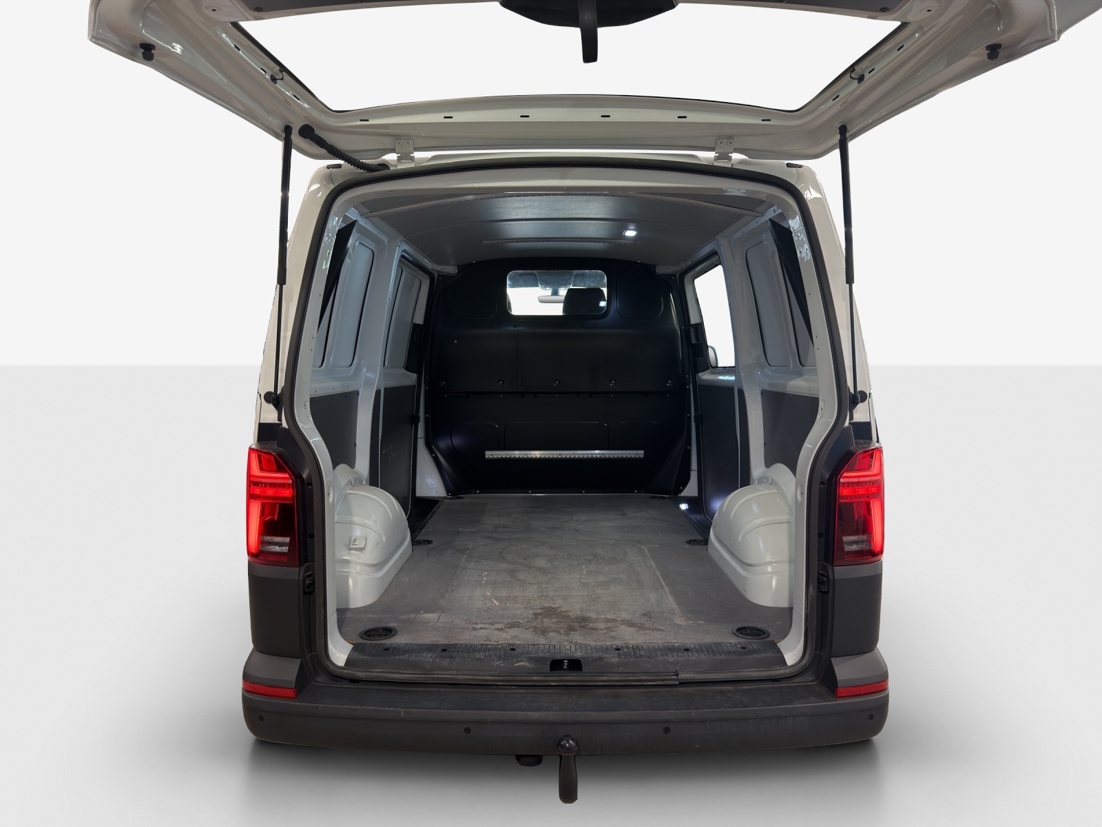 VW T6.1 2.0 TDI-image-12