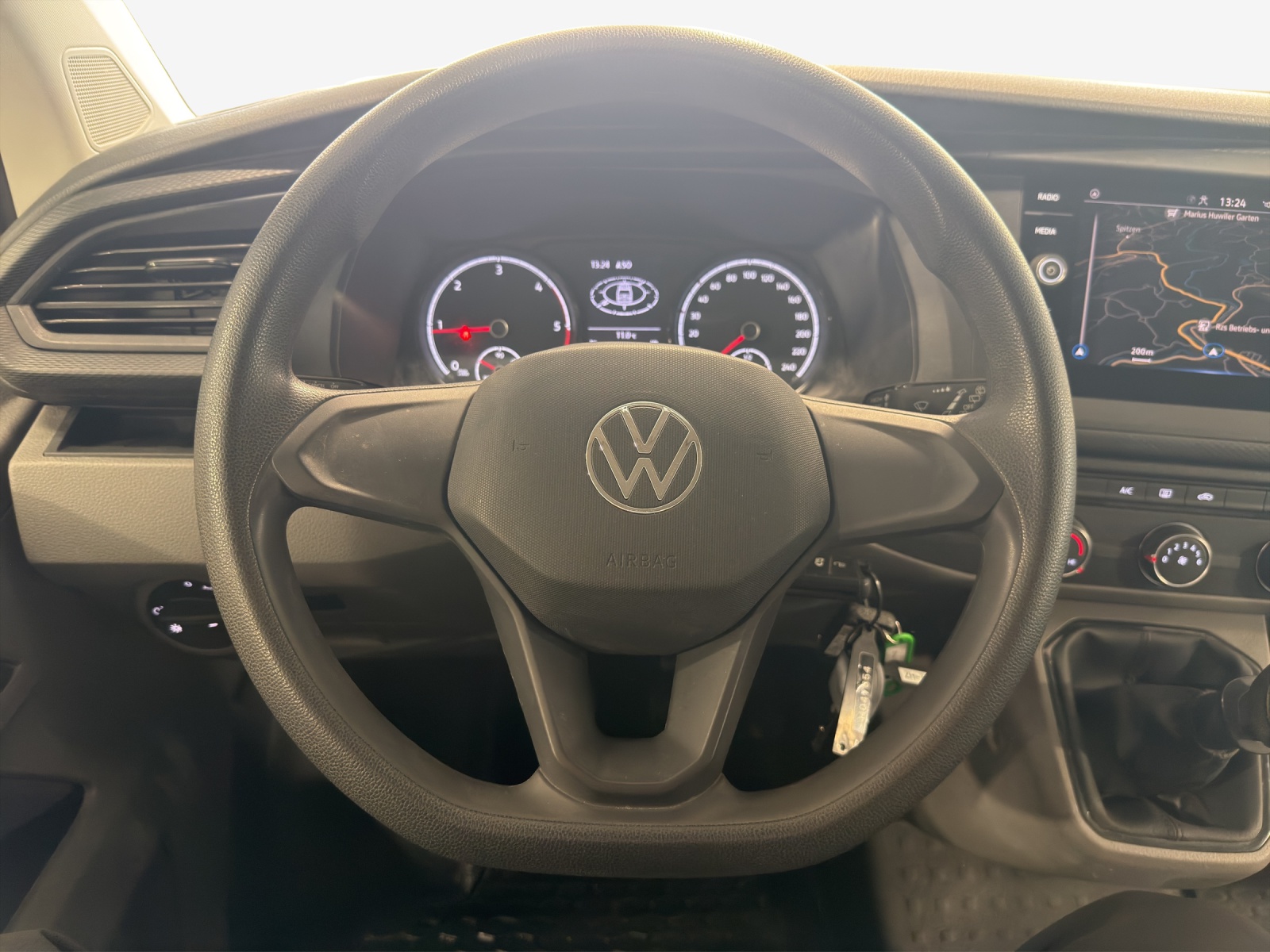 VW T6.1 2.0 TDI-image-9