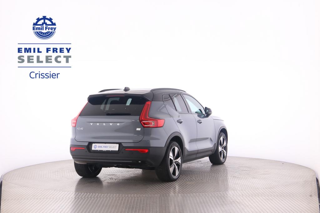 VOLVO XC40 P8 Twin Pro AWD-image-1