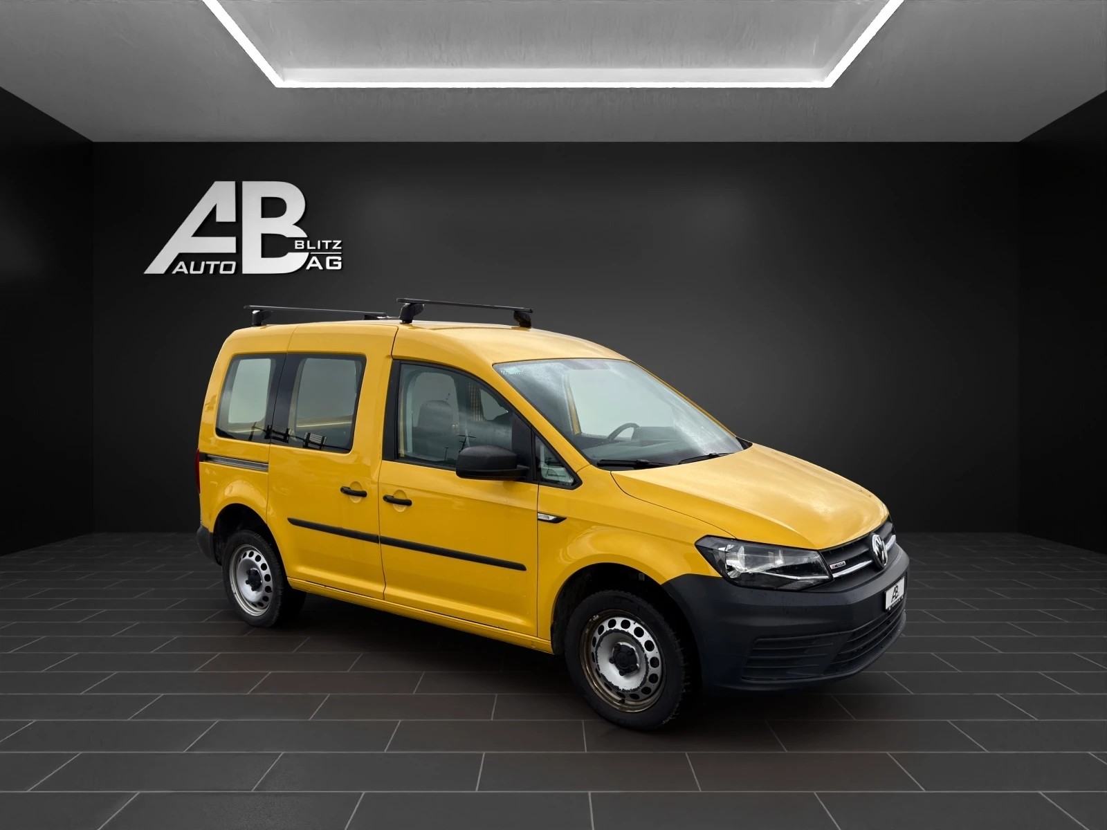 VW Caddy 2.0TDI 4Motion BlueMotion Technology DSG mit 150 PS-image-5