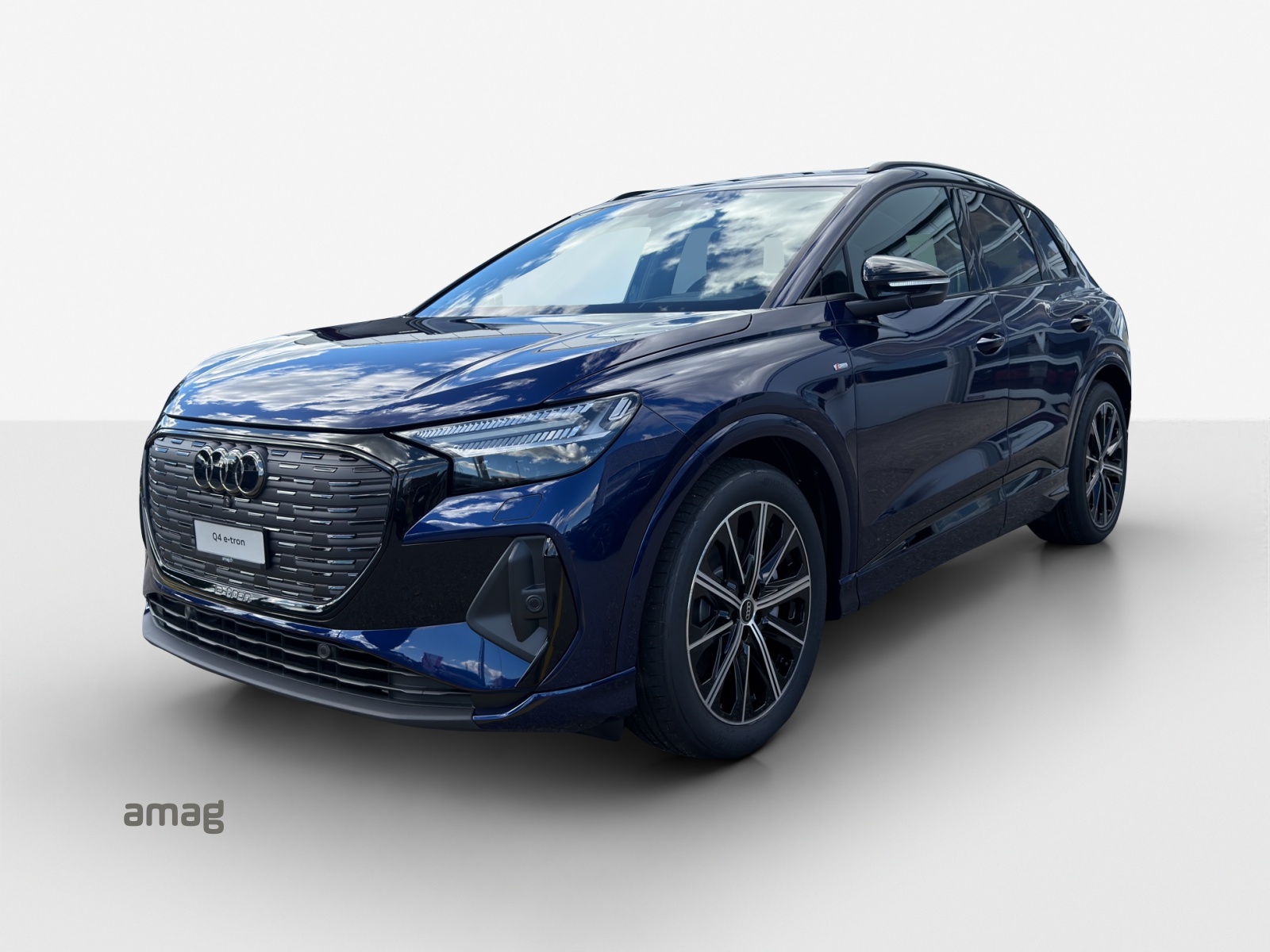 AUDI Q4 e-tron 45 Edition Swiss Ski quattro-image-0