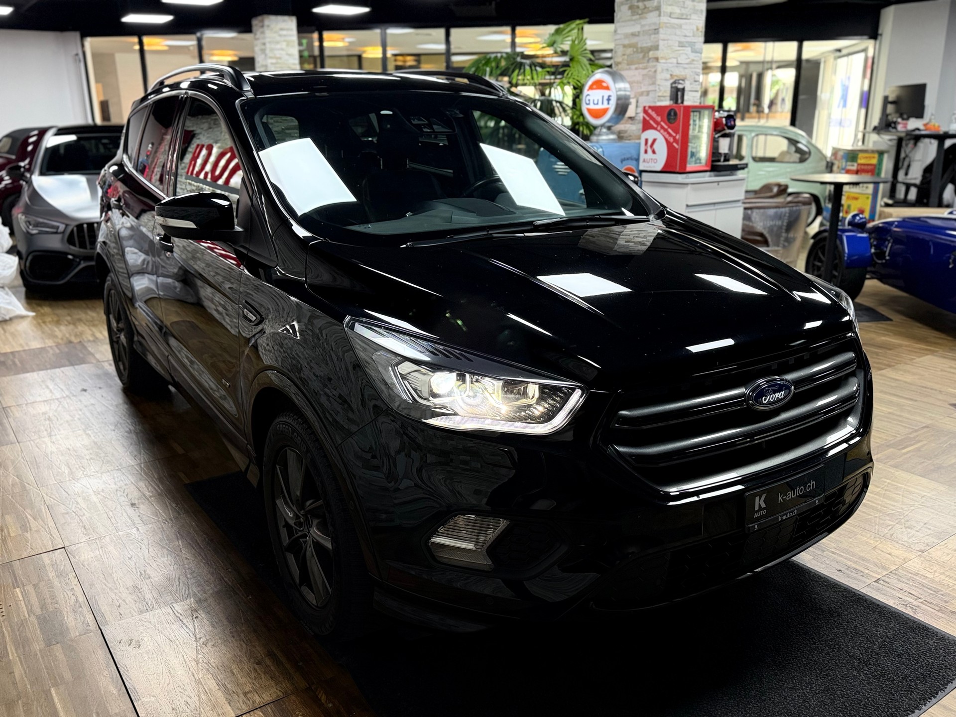 FORD Kuga 1.5 SCTi ST Line High 4WD Automatic-image-7