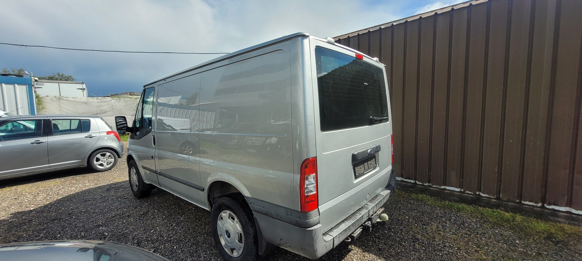 FORD Transit Van 330S Level 3-image-5