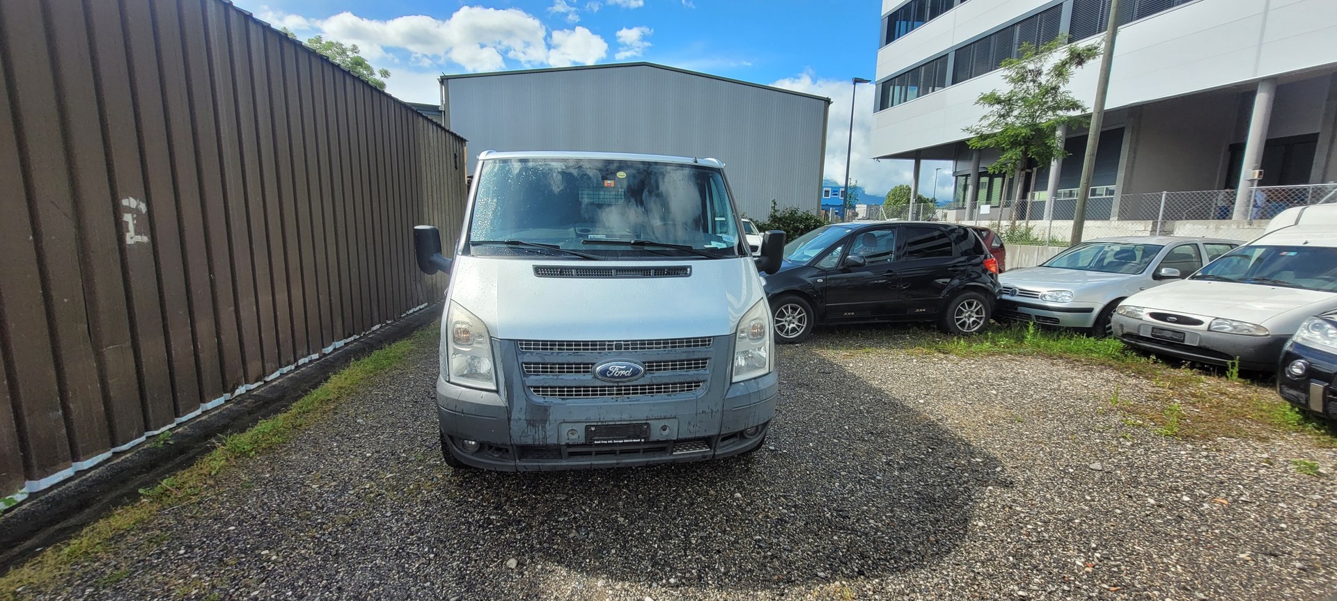 FORD Transit Van 330S Level 3-image-1