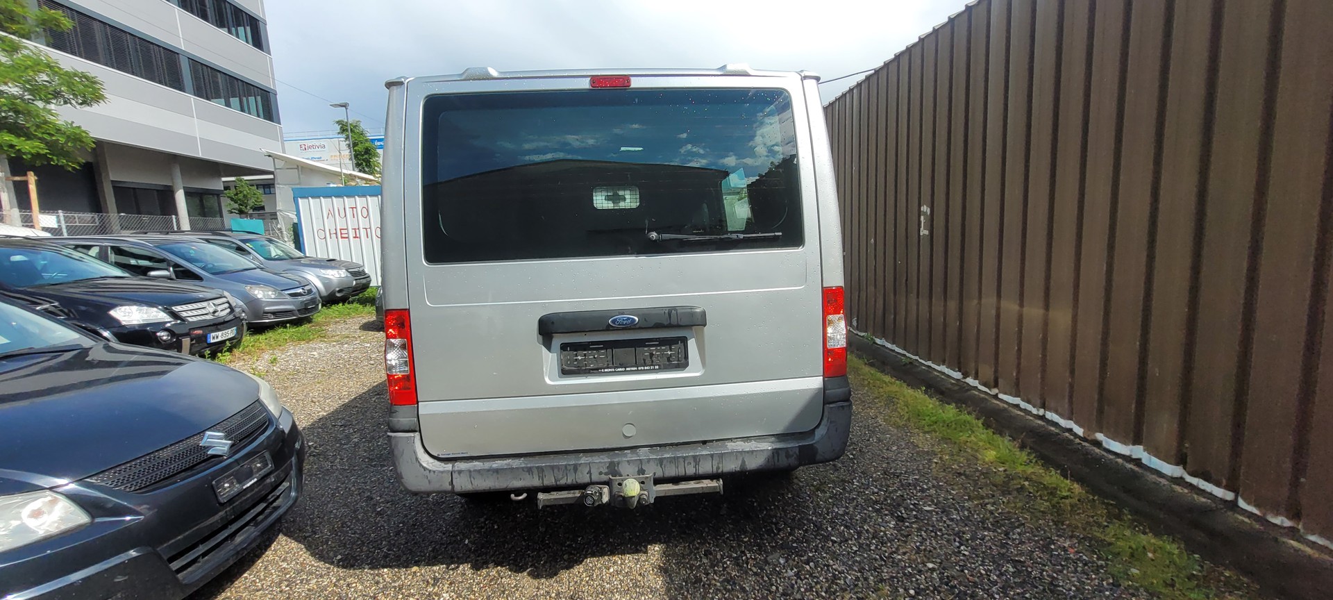 FORD Transit Van 330S Level 3-image-4