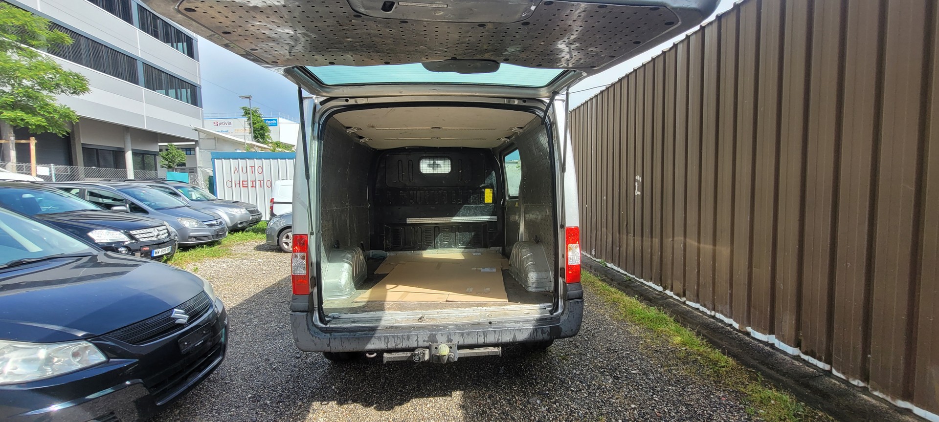FORD Transit Van 330S Level 3-image-7