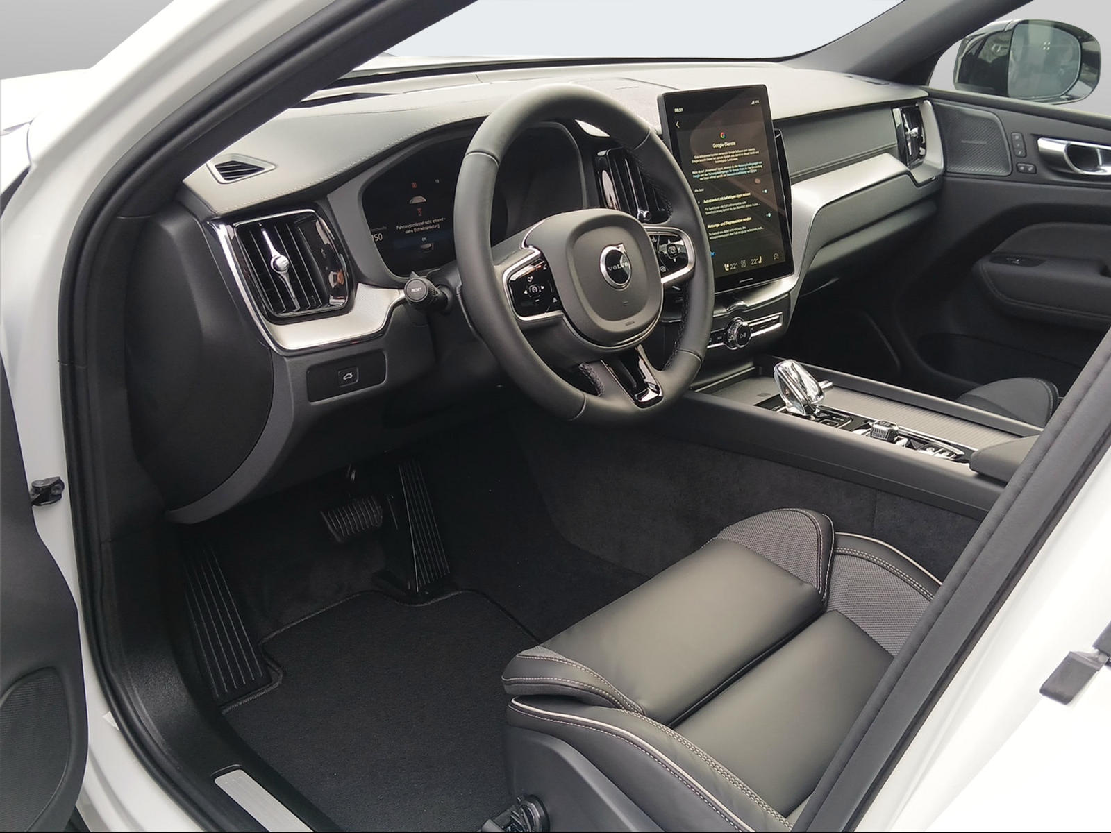 VOLVO XC60 2.0 B5 MH Black Edition AWD-image-10