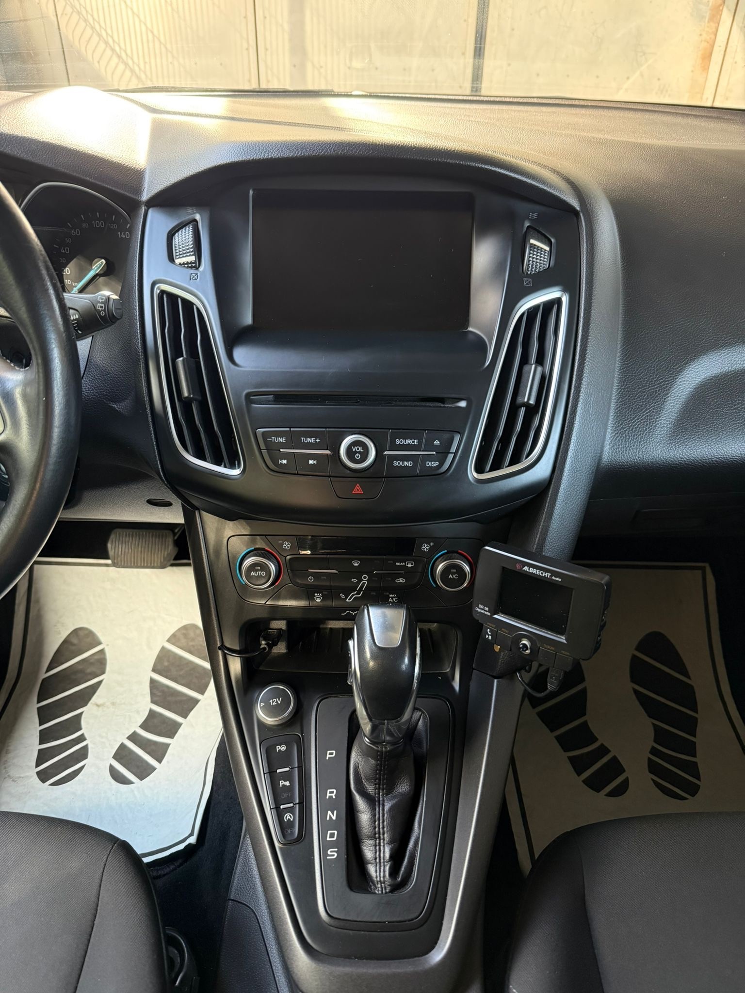 FORD Focus 1.5 SCTi Titanium Automatic //NEU AB MFK!-image-7