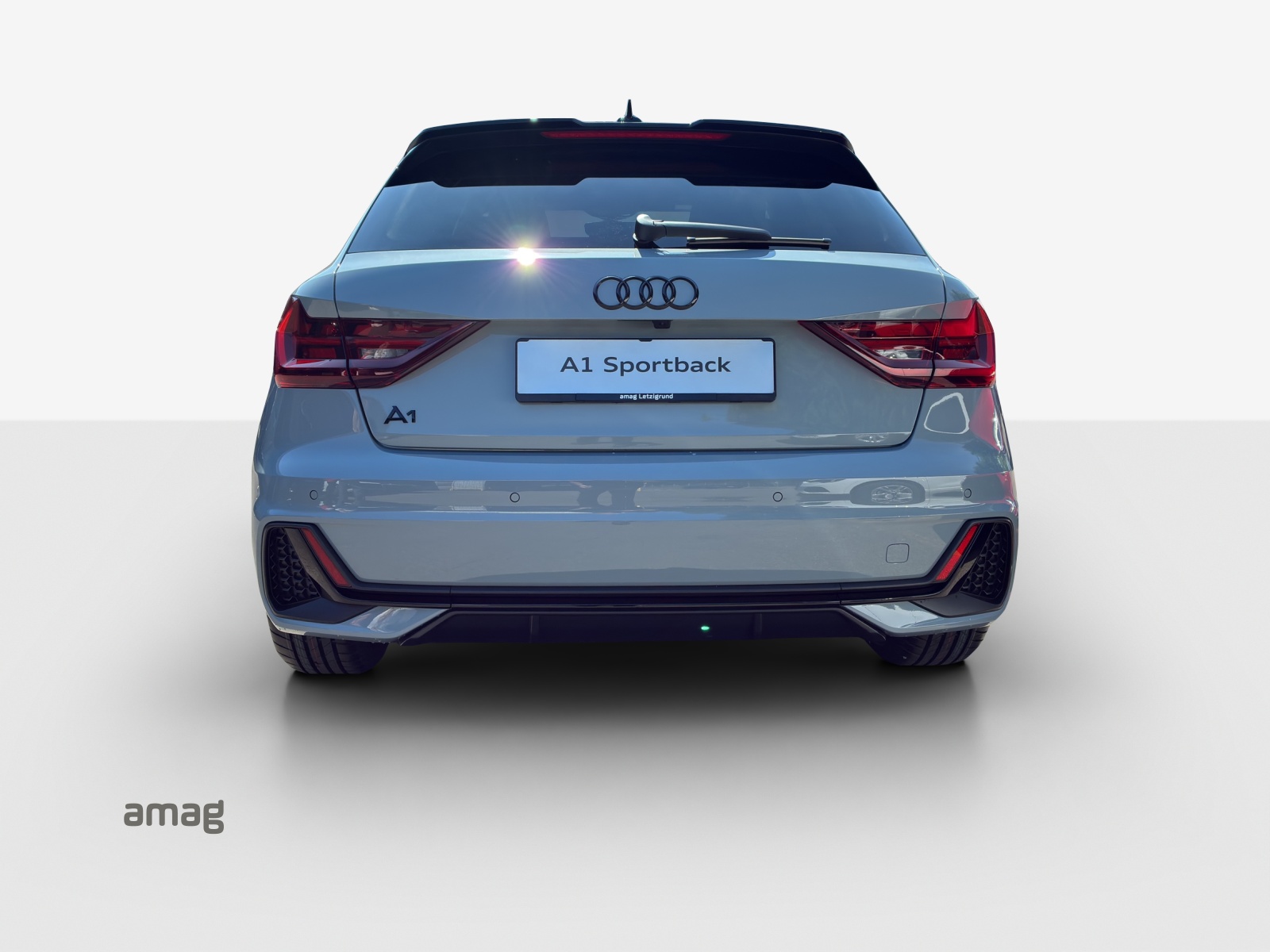 AUDI A1 Sportback 30 TFSI S Line Attraction S-tronic-image-3