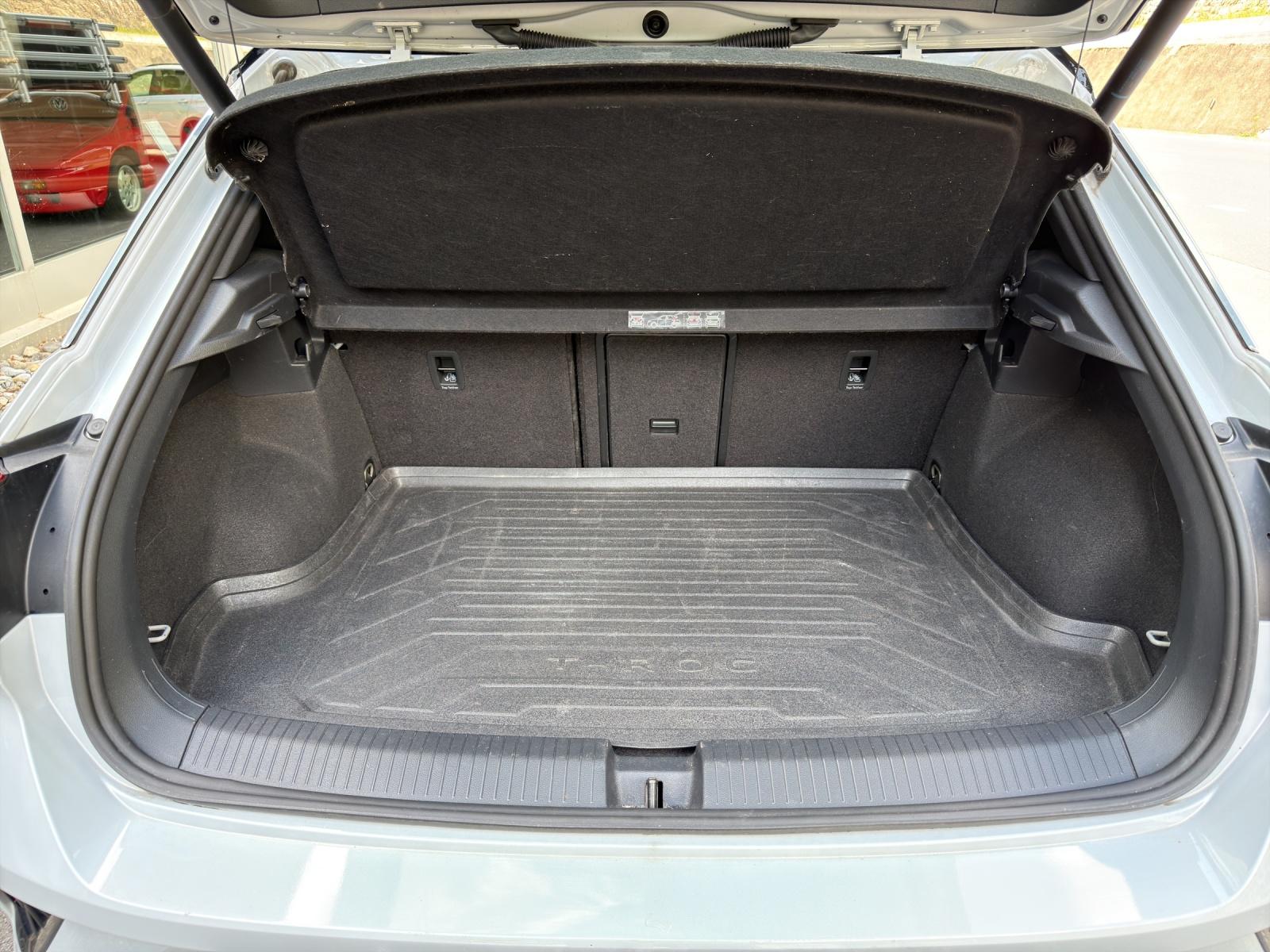 VW T-Roc 2.0 TSI R DSG 4motion-image-14