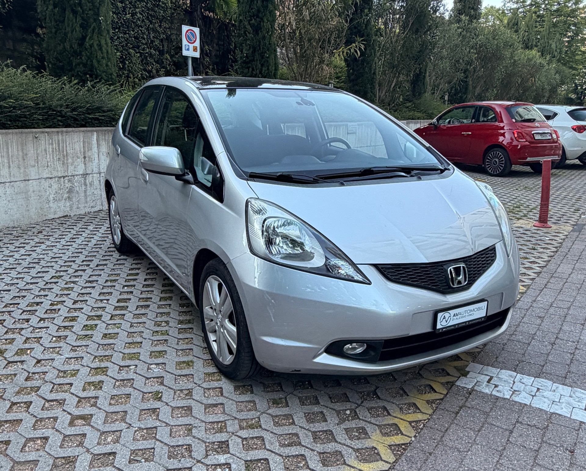 HONDA Jazz 1.4i Exclusive i-Shift-image-1