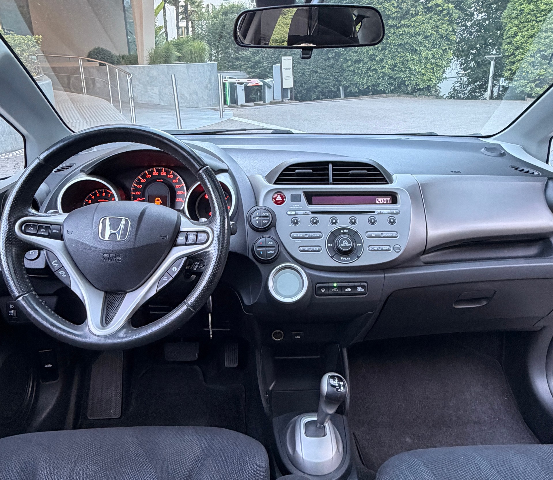 HONDA Jazz 1.4i Exclusive i-Shift-image-7