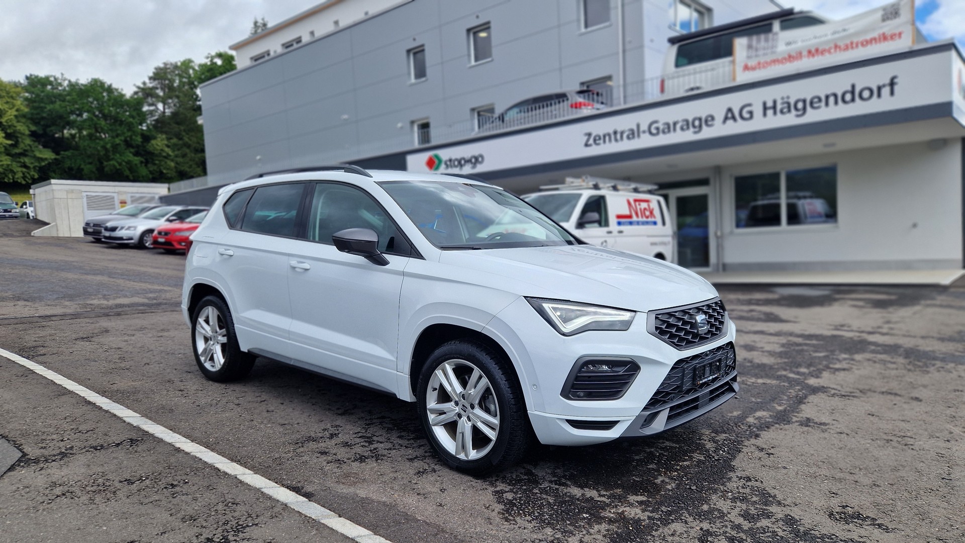 SEAT Ateca 2.0 TDI CR Hola FR DSG 4Drive-image-0