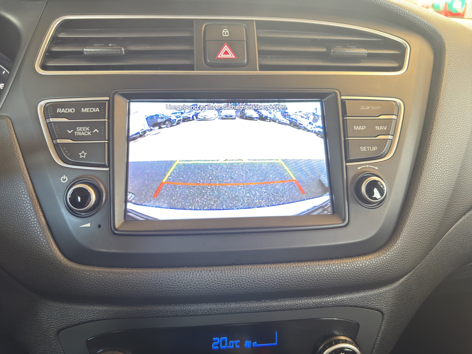 HYUNDAI i20 1.0 T-GDi Amplia DCT-image-21