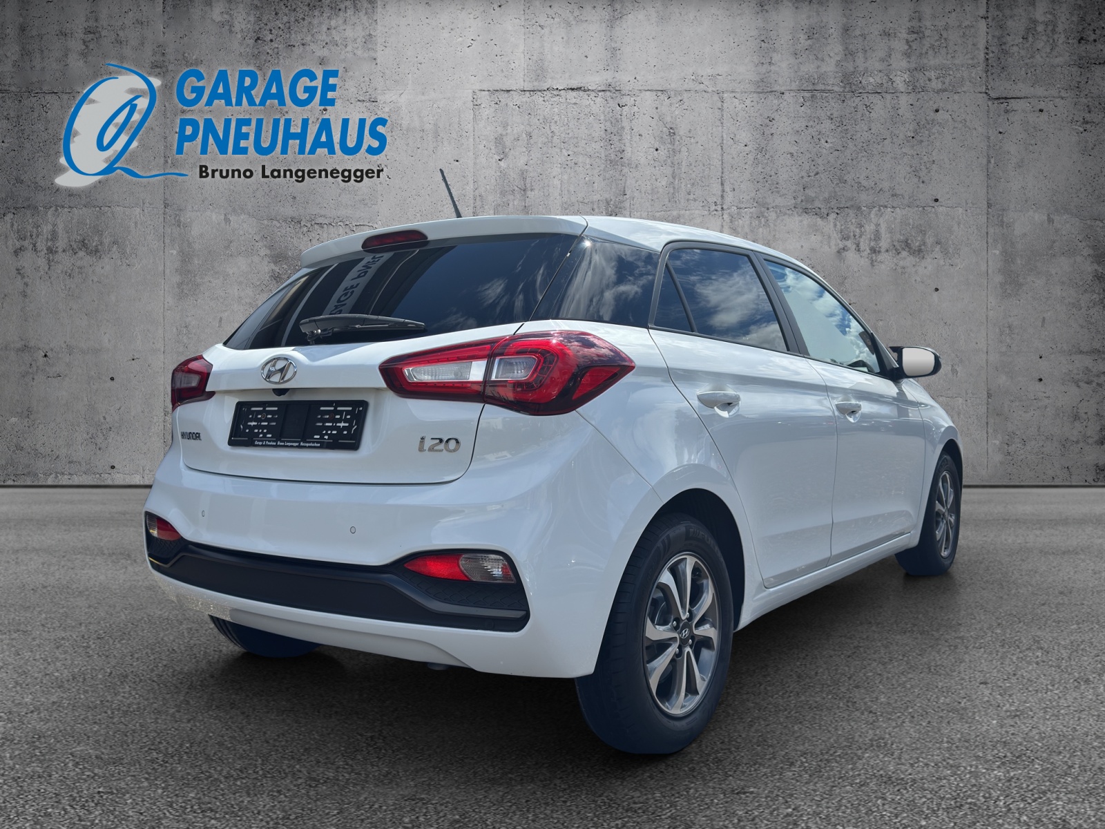 HYUNDAI i20 1.0 T-GDi Amplia DCT-showroom-element-3