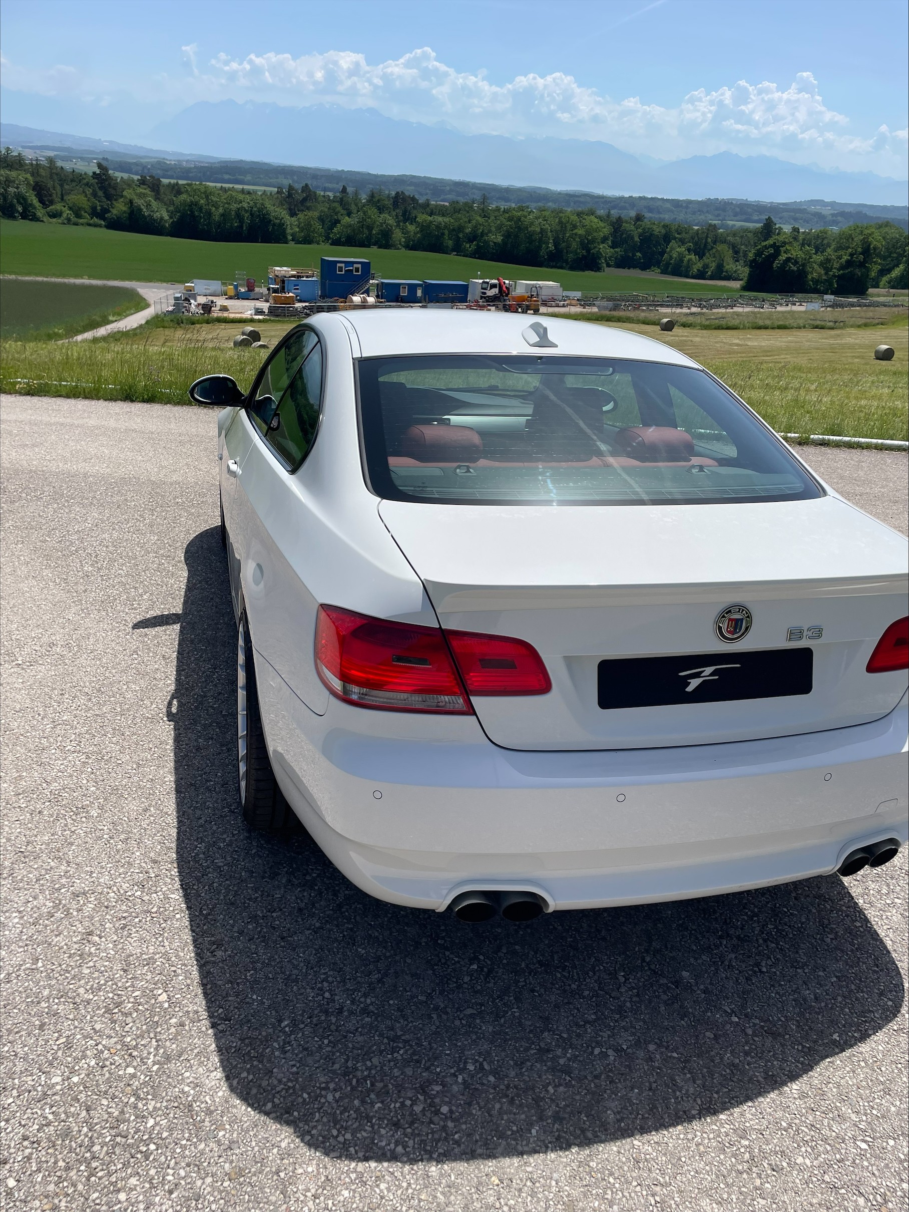 BMW-ALPINA 3.0 Biturbo 4x4-image-2