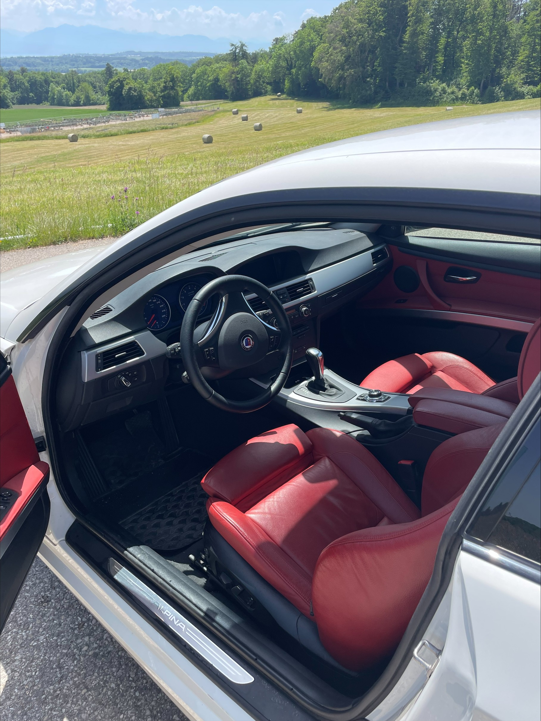 BMW-ALPINA 3.0 Biturbo 4x4-image-6