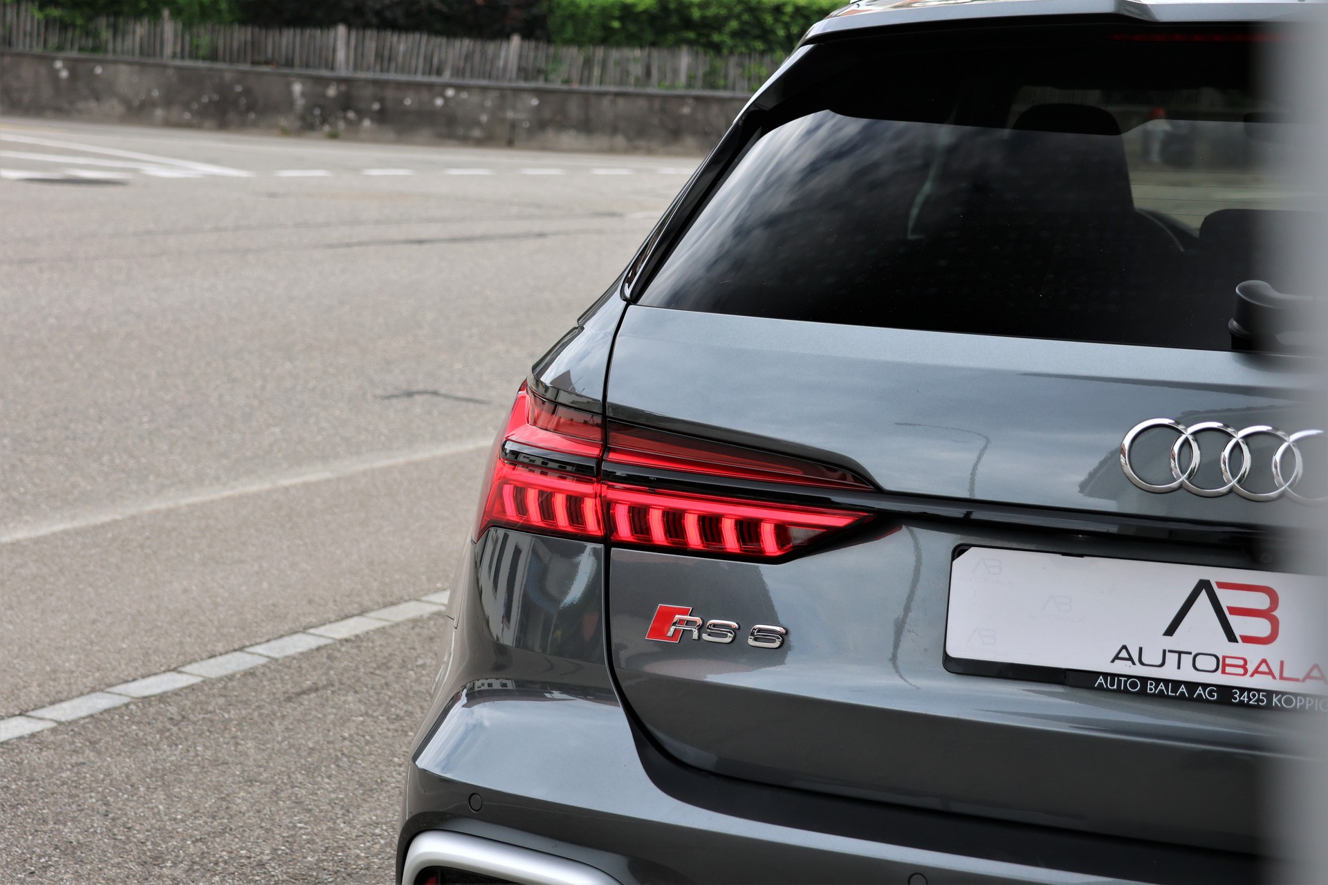 AUDI RS6 Avant 4.0 TFSI V8 quattro "VOLLAUSSTATTUNG"-image-5