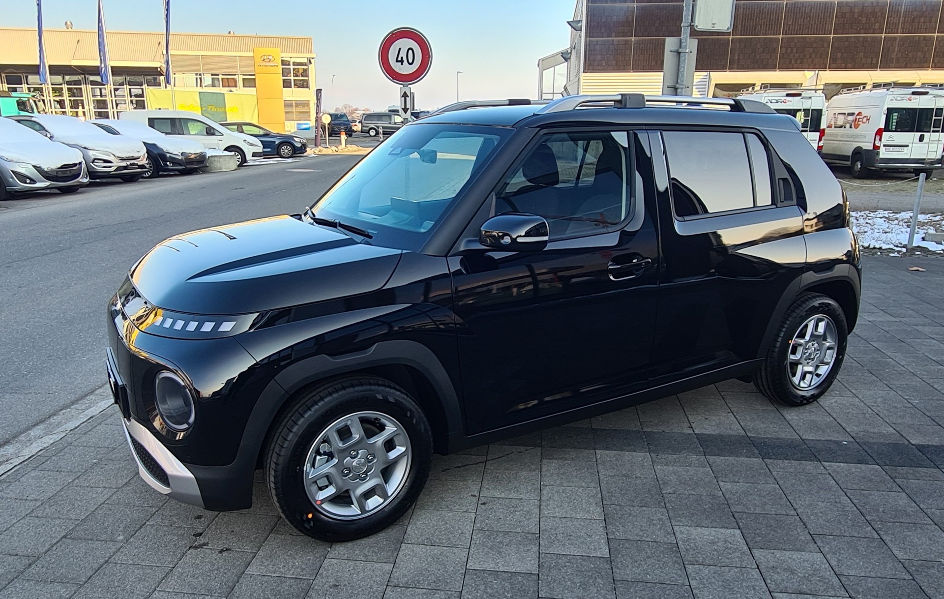 HYUNDAI Inster 49kWh Amplia-image-7