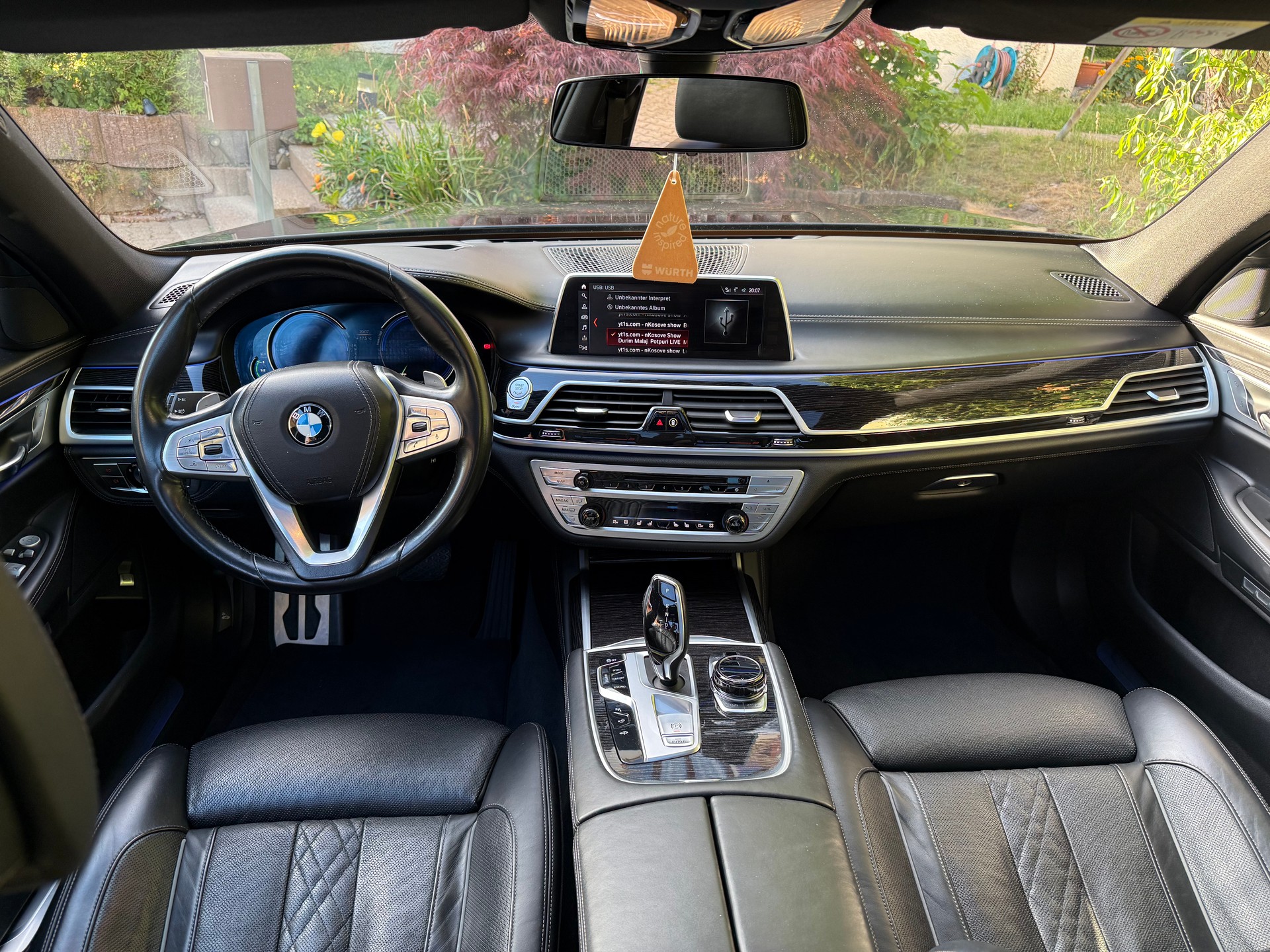 BMW 750Ld xDrive-image-9