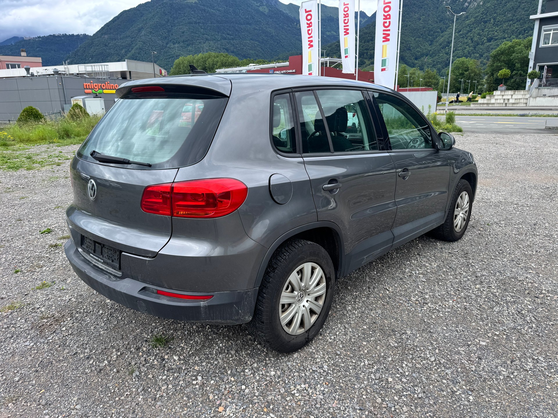 VW Tiguan 2.0 TDI BlueMotion Track&Field 4Motion-image-4