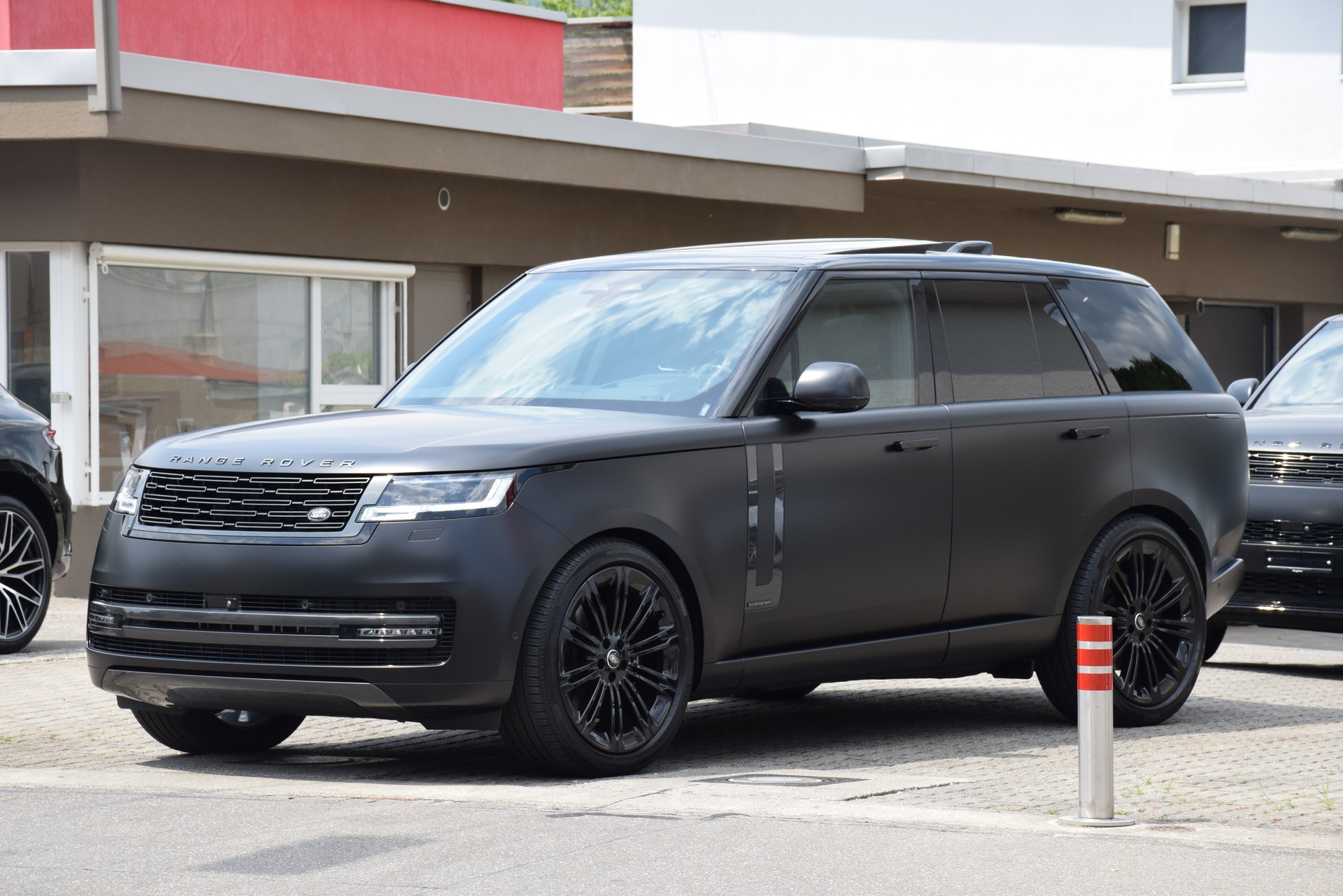 LAND ROVER Range Rover P530 4.4 V8 Autobiography Automatic-image-3