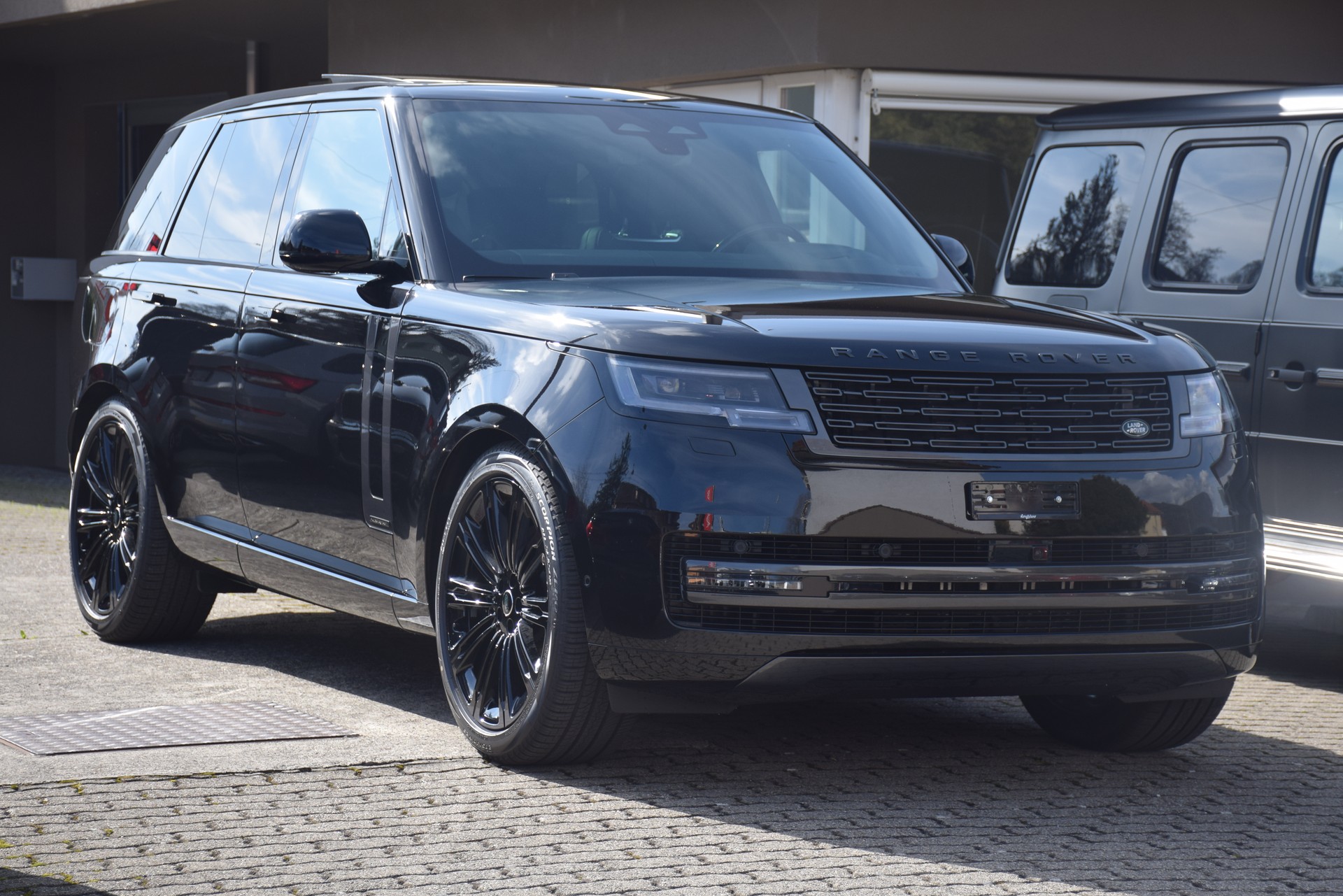 LAND ROVER Range Rover P530 4.4 V8 Autobiography Automatic-image-4