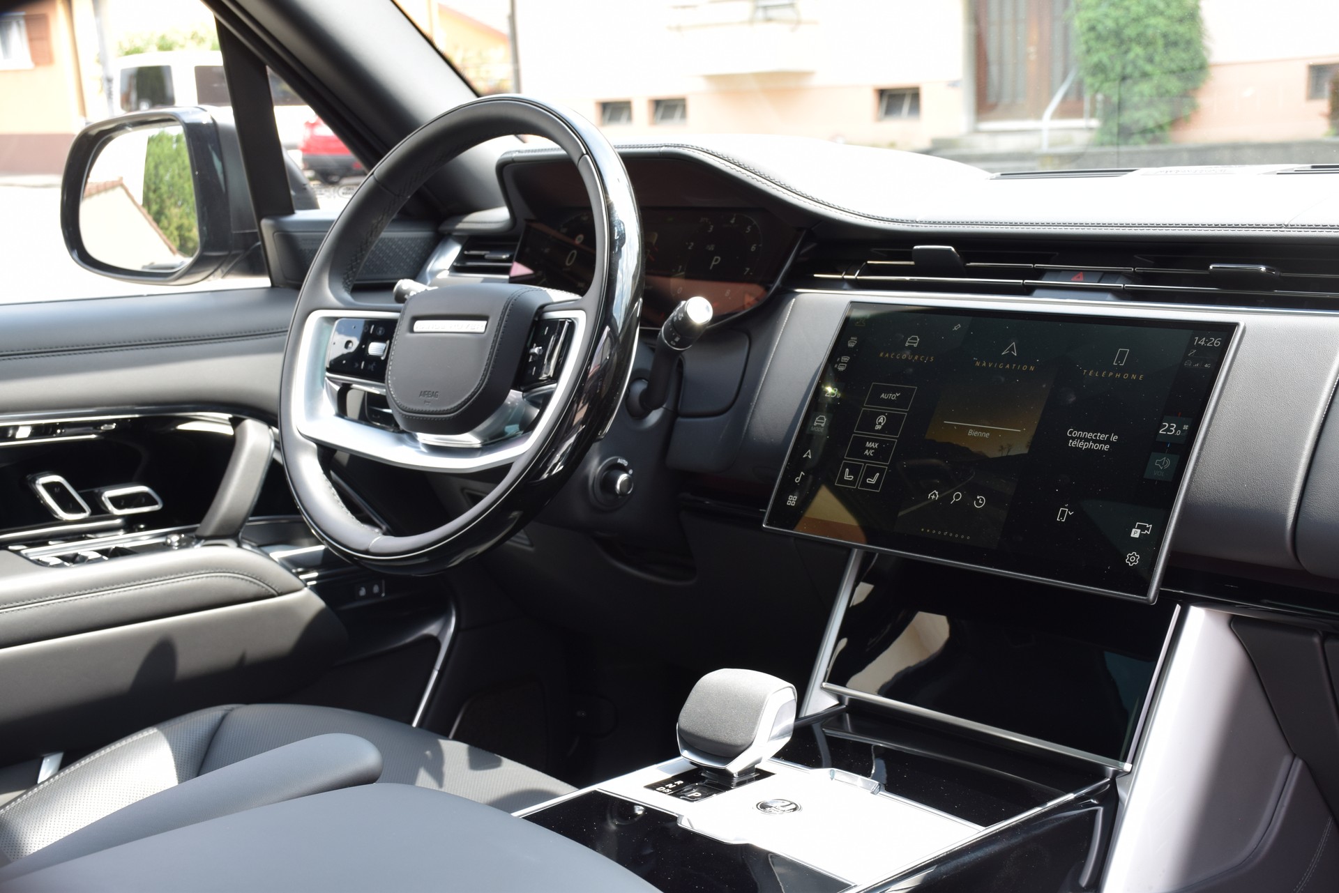 LAND ROVER Range Rover P530 4.4 V8 Autobiography Automatic-image-12