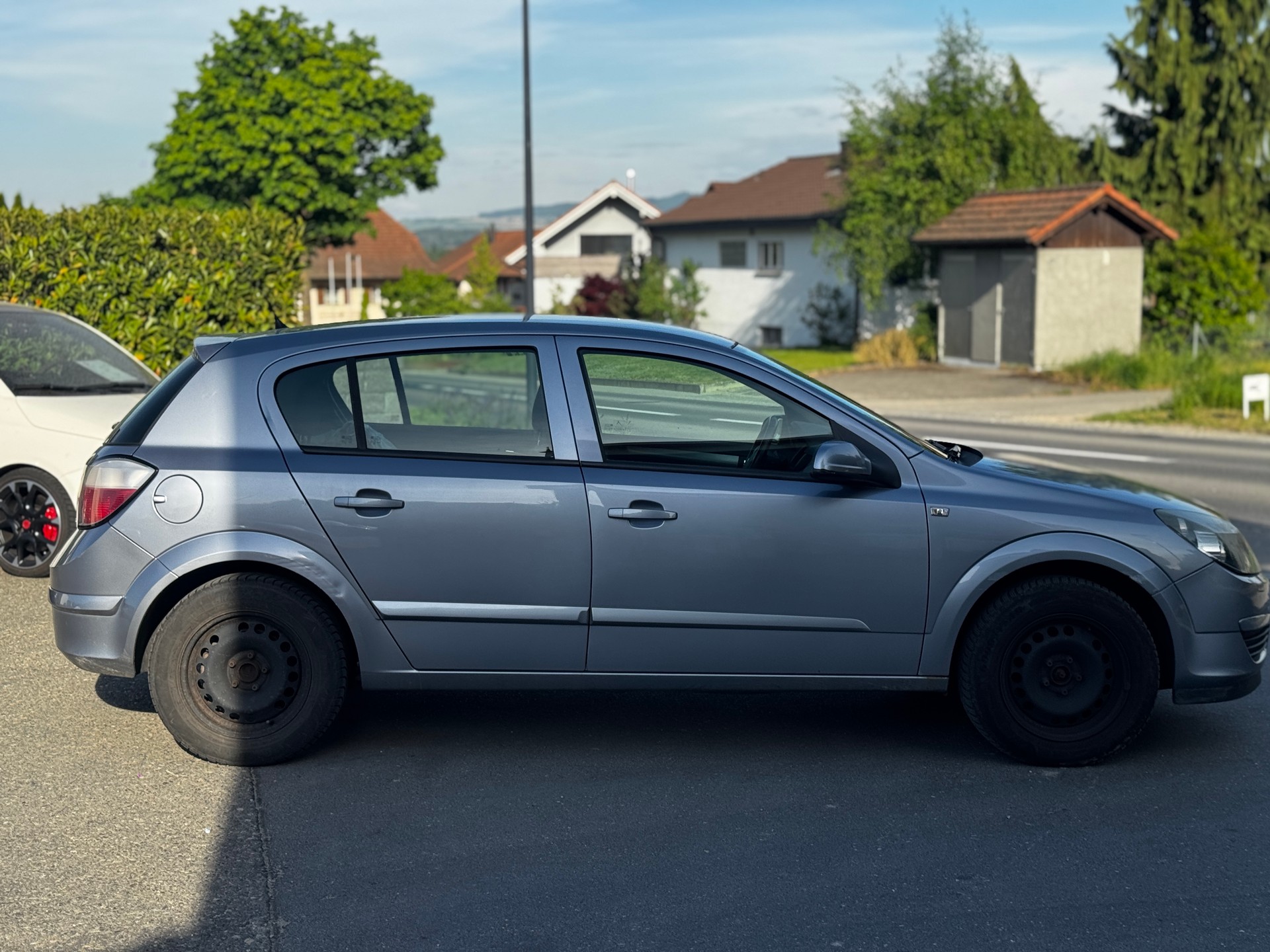 OPEL Astra 1.8i 16V Cosmo-image-1