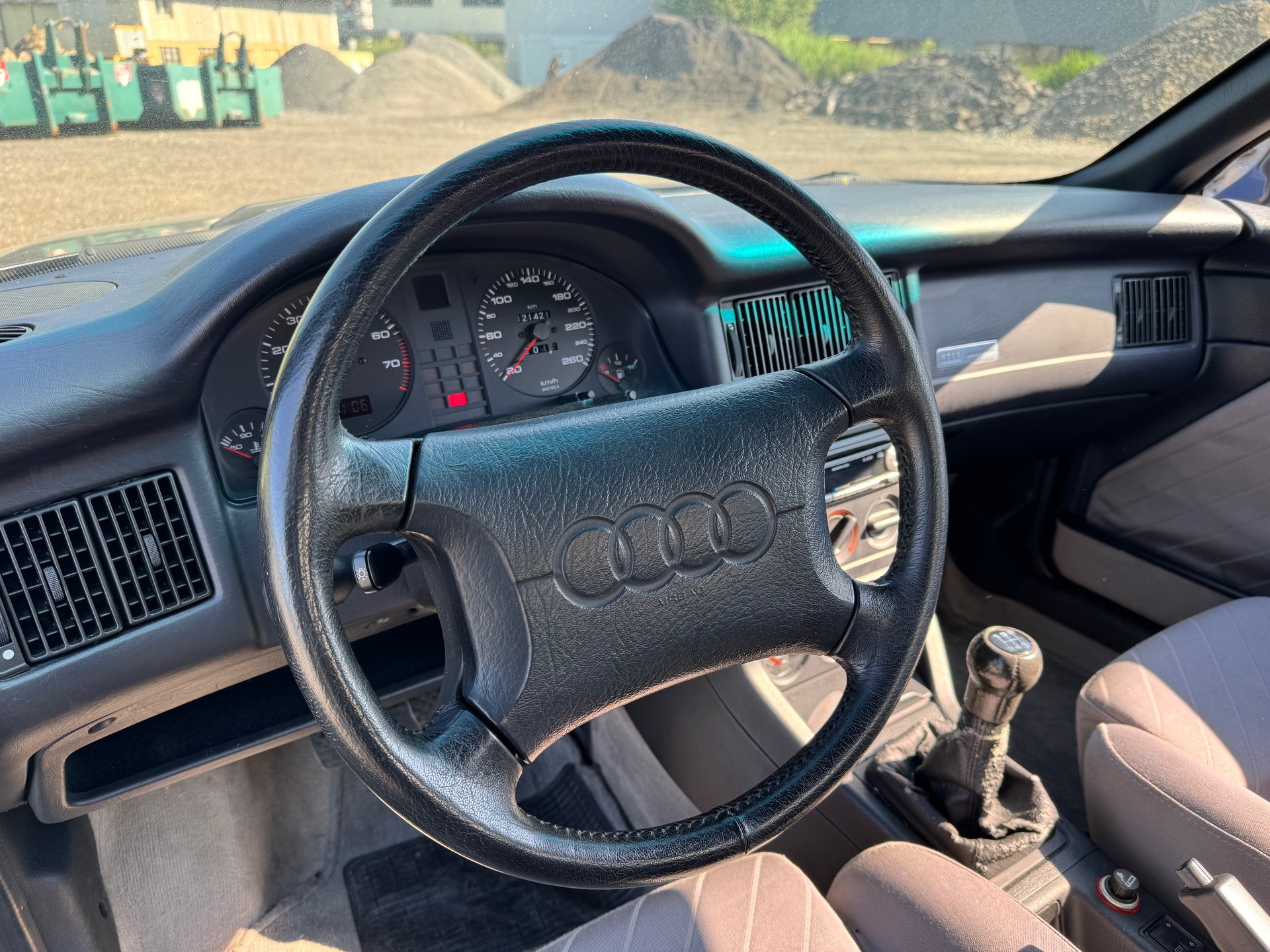 AUDI Cabriolet 2.6 E-image-6