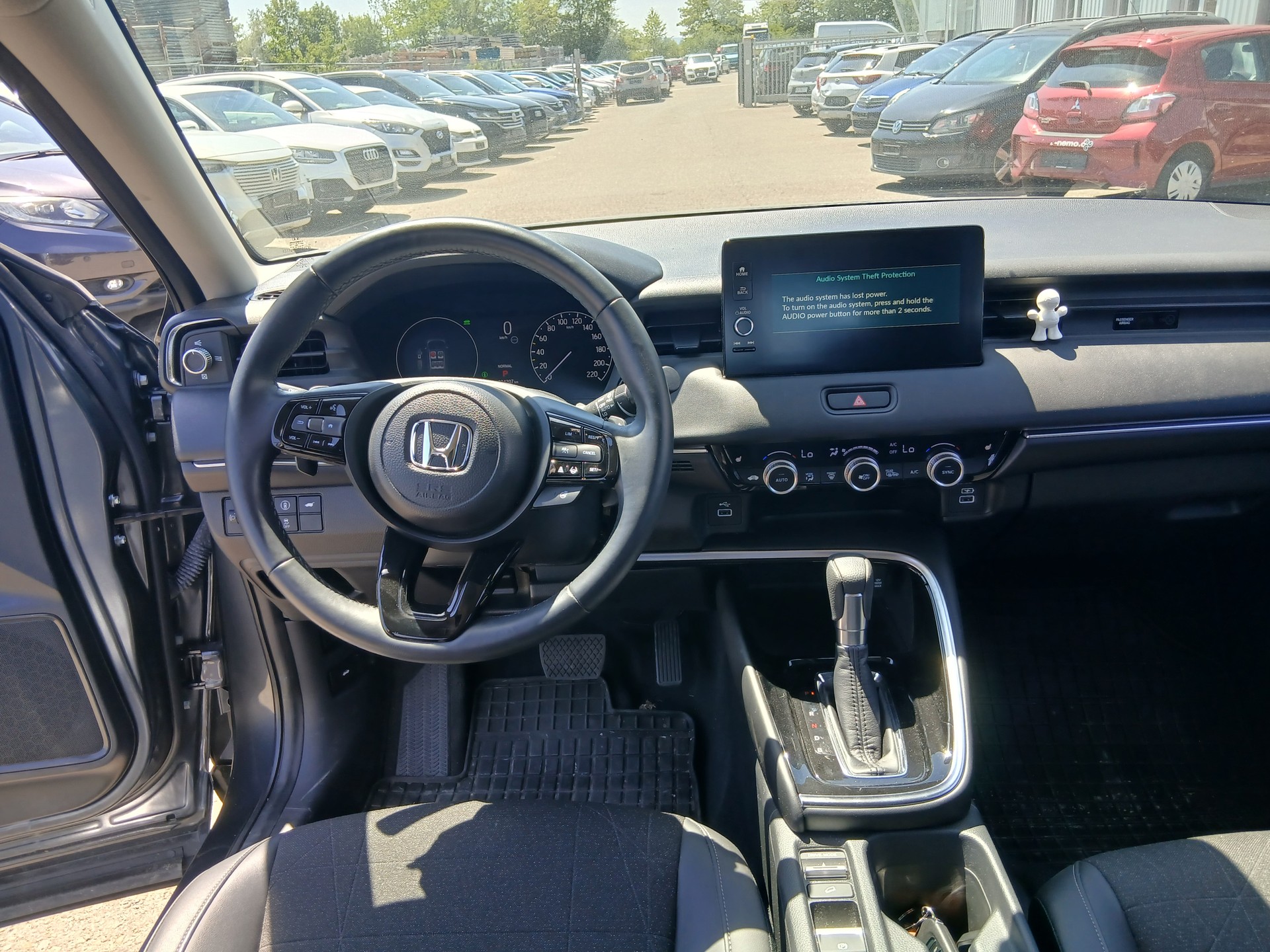 HONDA HR-V 1.5i-MMD Elegance CVT-image-8