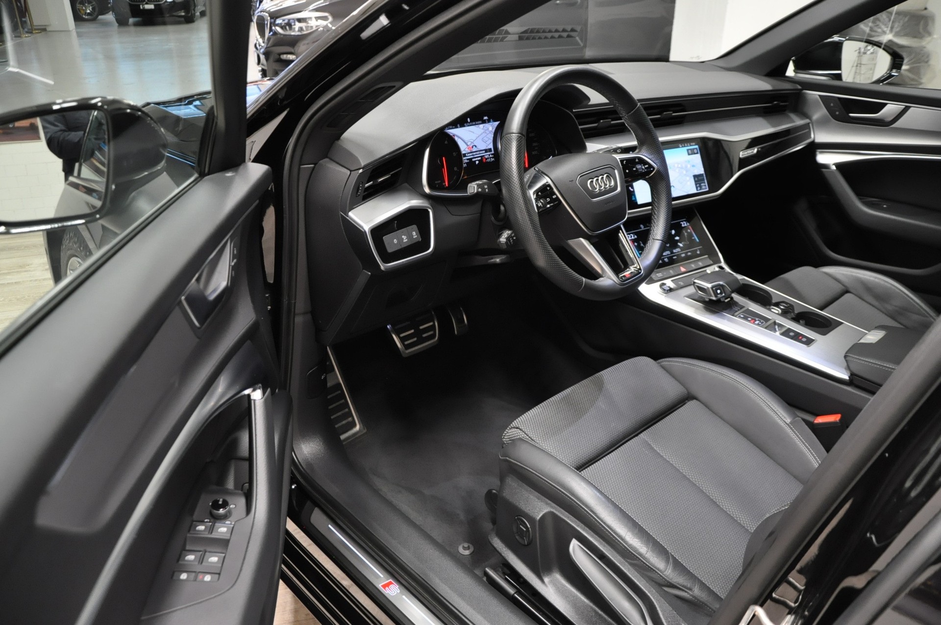 AUDI A6 Avant 50 TDI S-Line quattro tiptronic-image-11