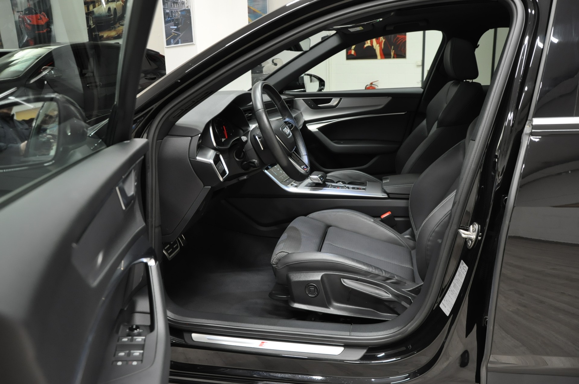 AUDI A6 Avant 50 TDI S-Line quattro tiptronic-image-9