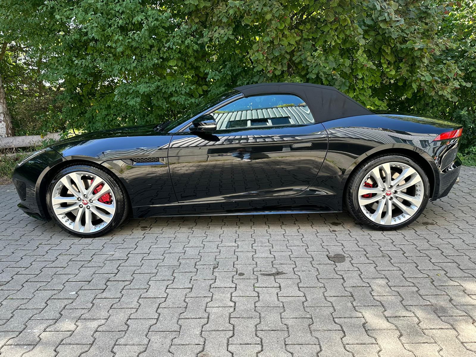 JAGUAR F-Type Convertible S 5.0 V8 S/C-image-2