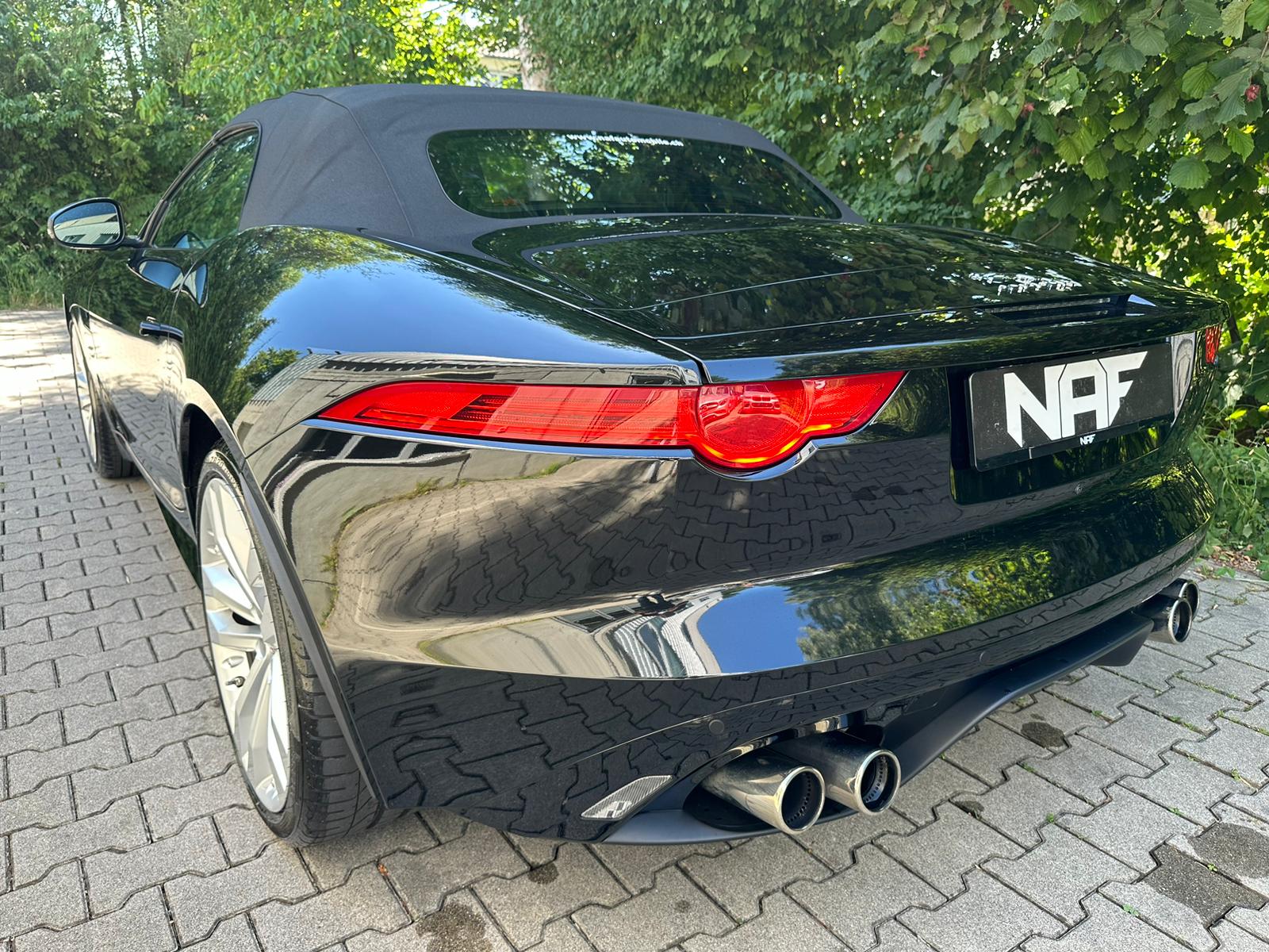JAGUAR F-Type Convertible S 5.0 V8 S/C-image-4