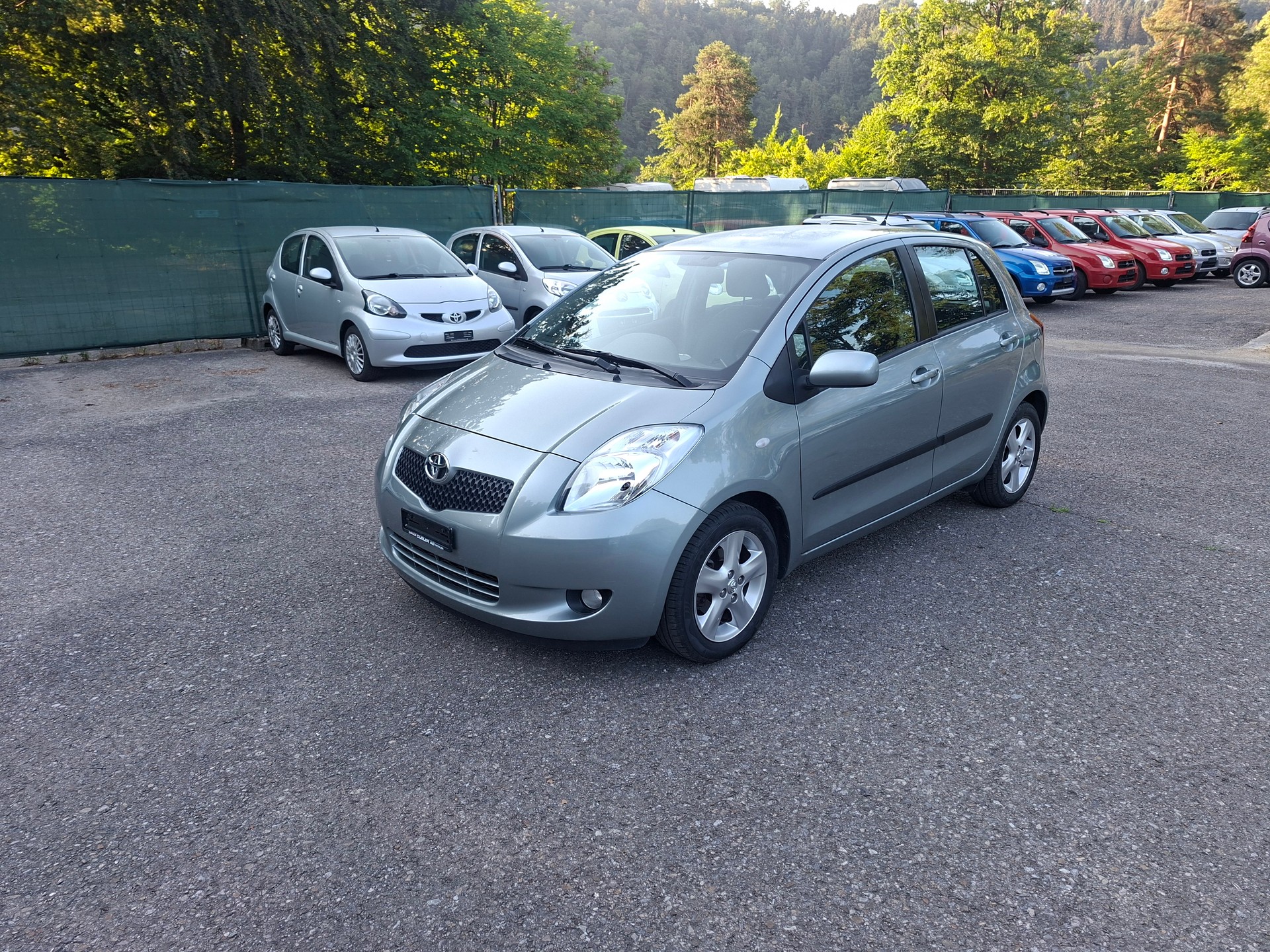 TOYOTA Yaris 1.3 Linea Luna-image-1