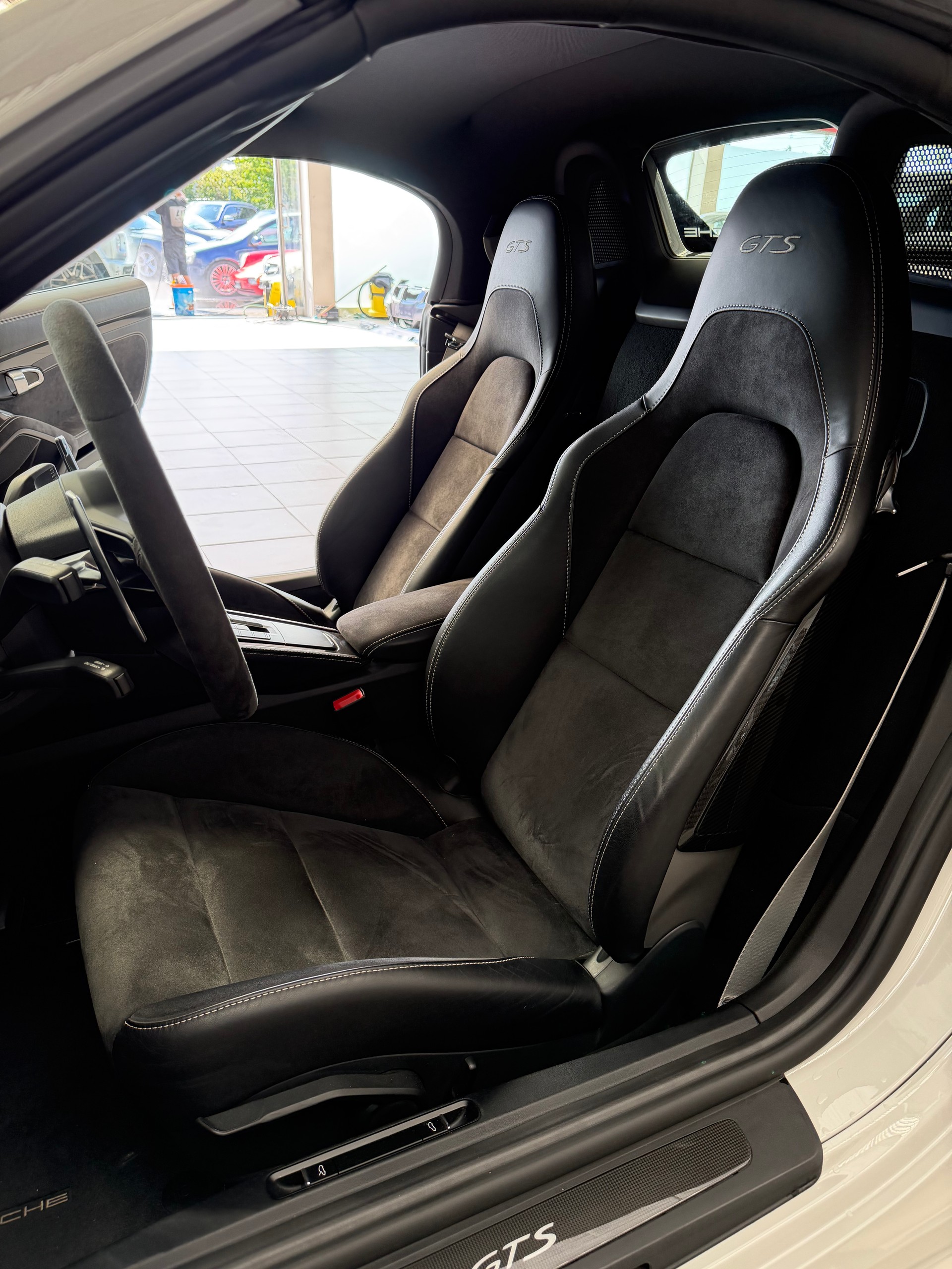 PORSCHE 718 Boxster GTS 2.5 PDK-image-15
