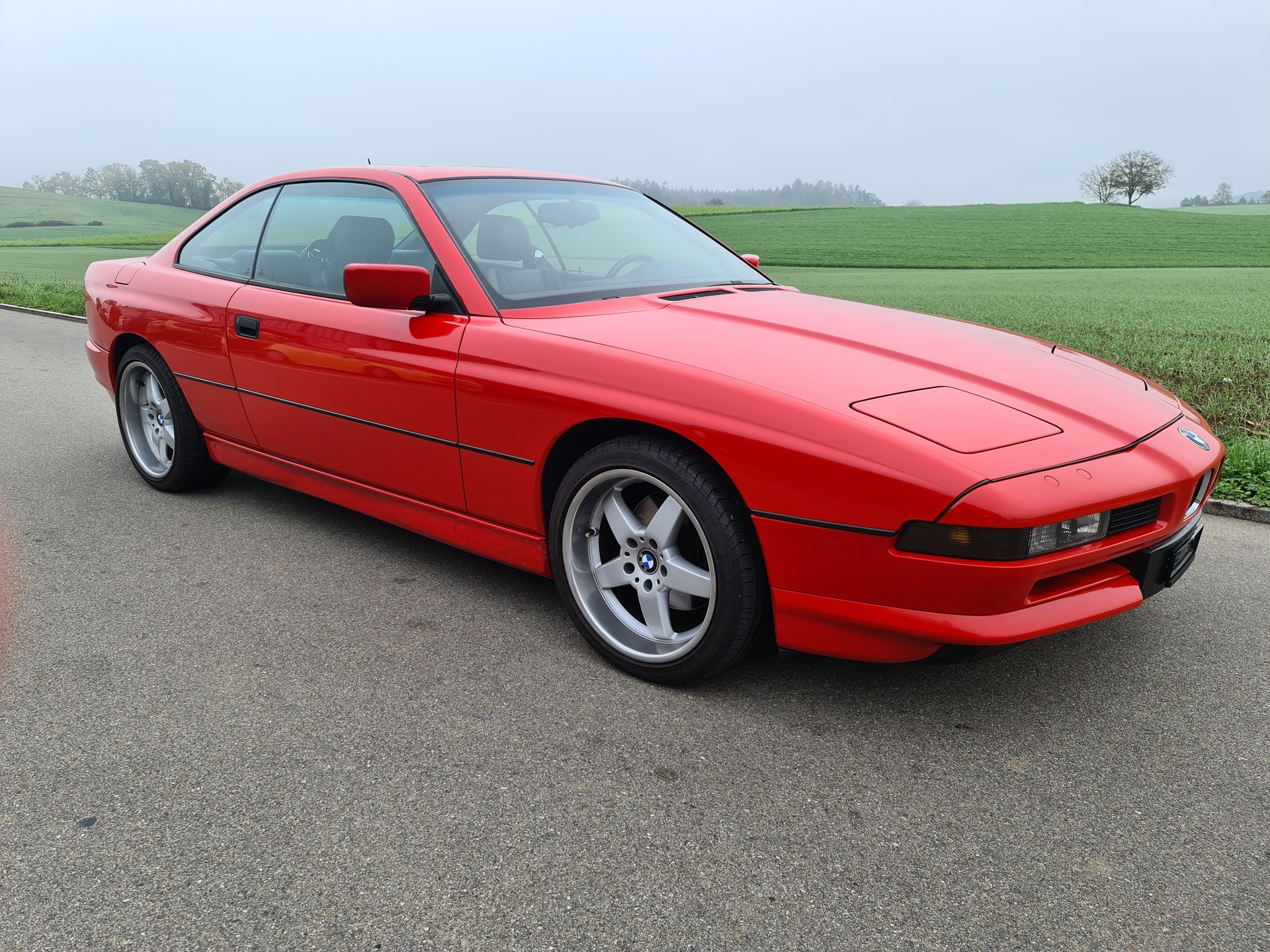 BMW 850i A-image-0