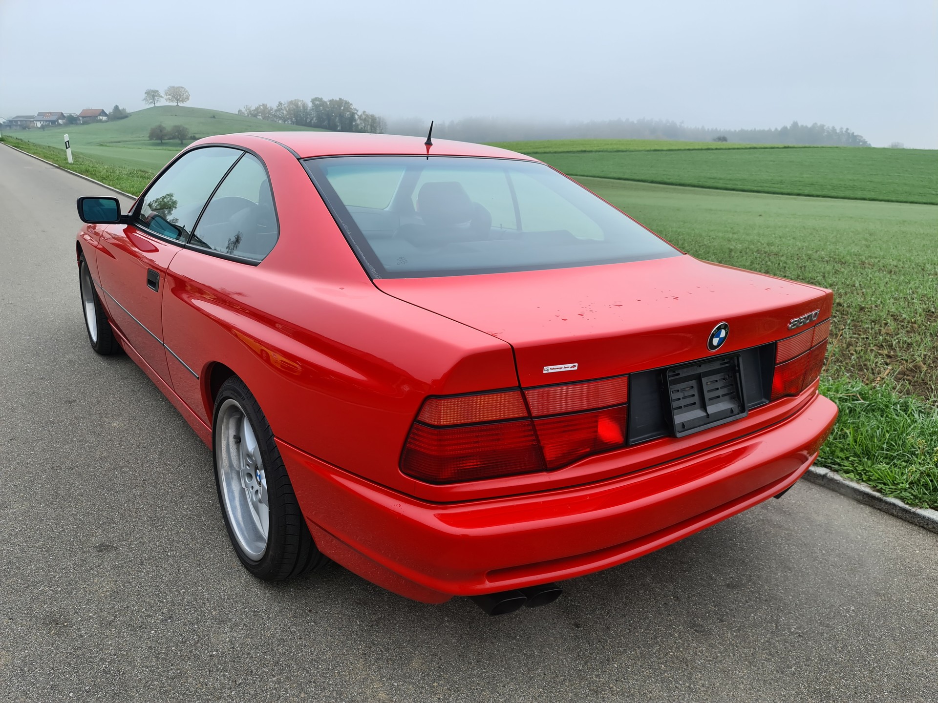 BMW 850i A-image-10