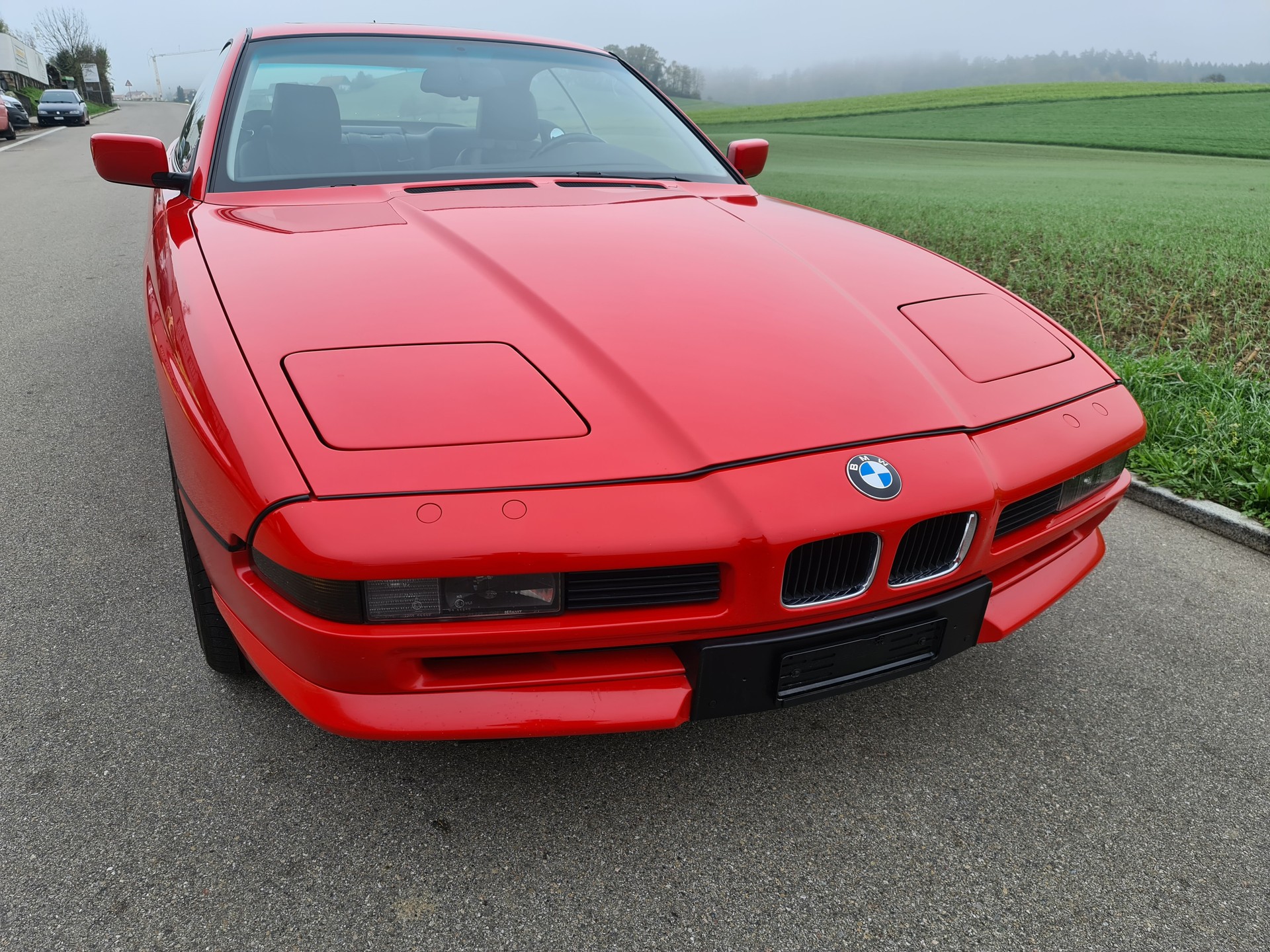 BMW 850i A-image-1