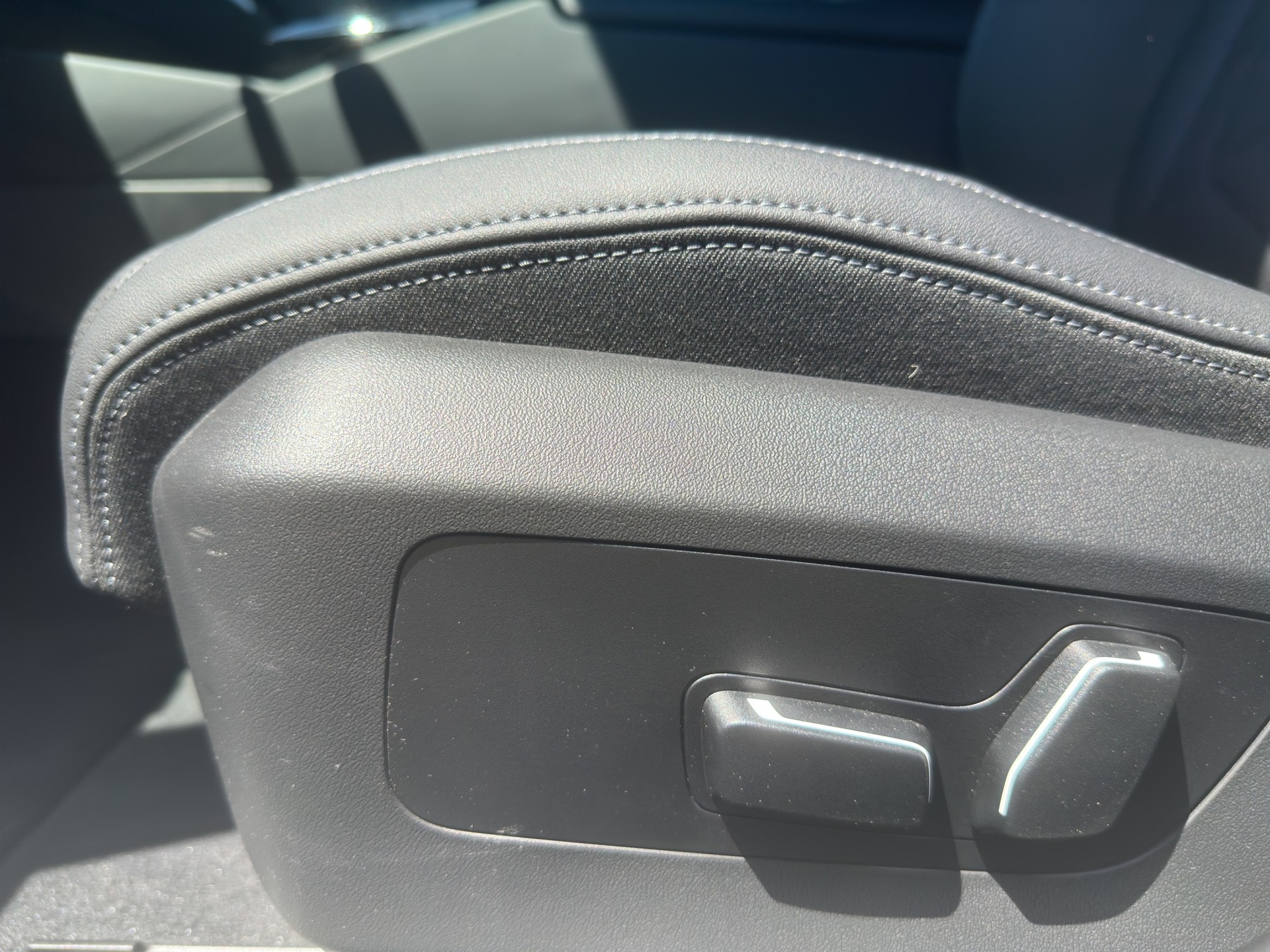 BMW 520d M Sport Pro Schadow sDrive Touring Steptronic-image-10