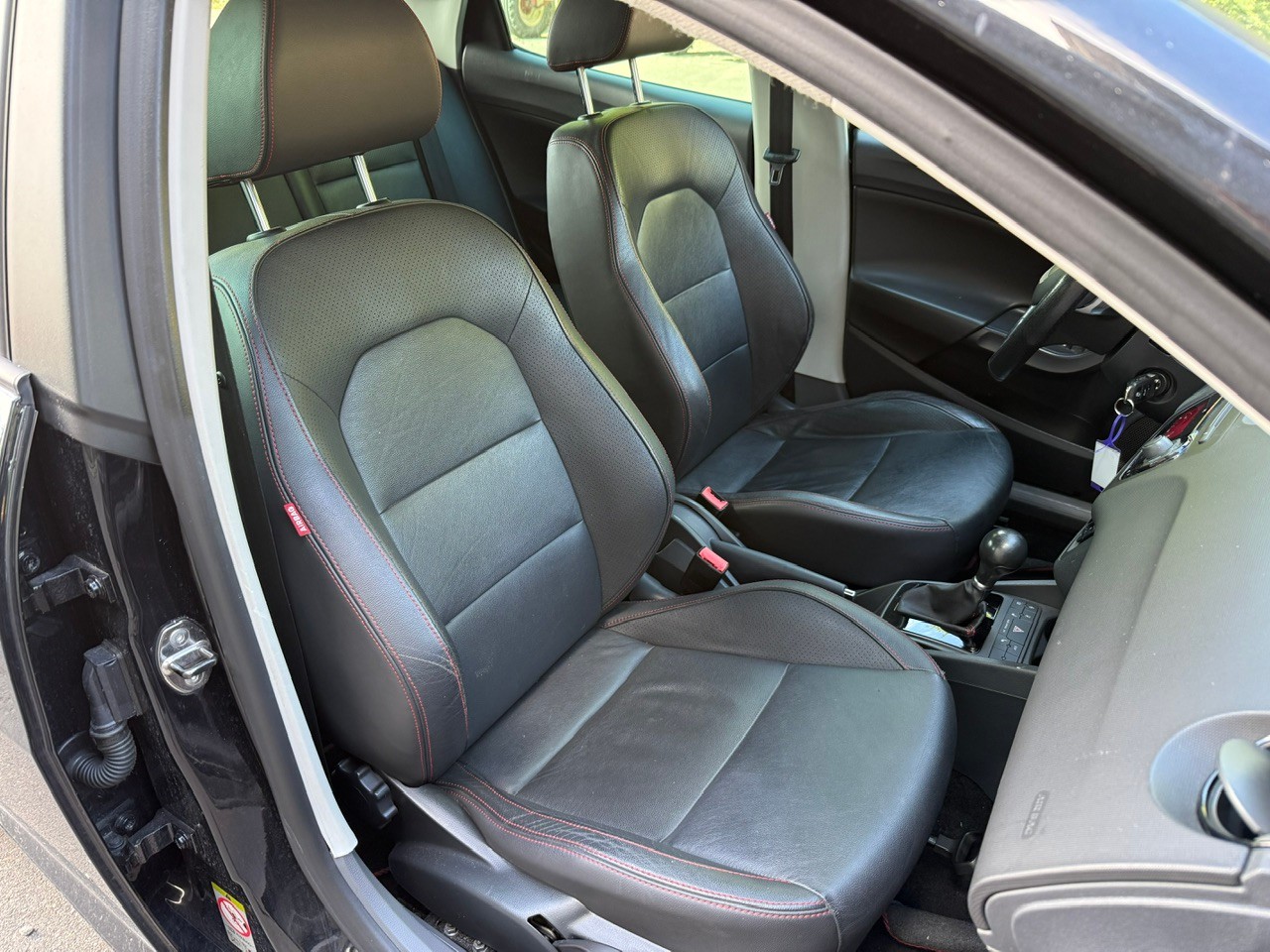 SEAT Ibiza 1.4 TSI FR-image-11