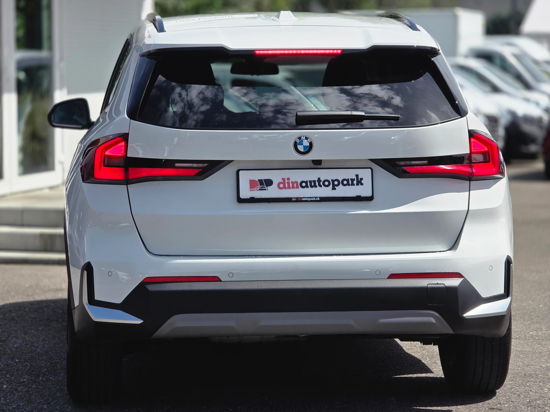 BMW X1 xDrive20d 48V | 2023 | 4x4 | Top Ausstattung inkl. AHK | CH-Fahrzeug-image-8