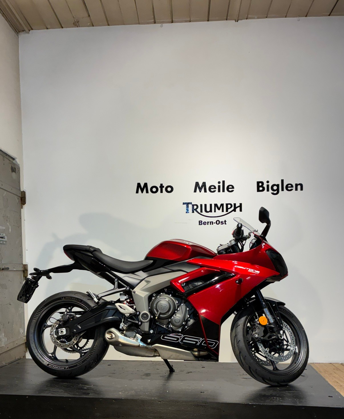 TRIUMPH Daytona 660-image-5