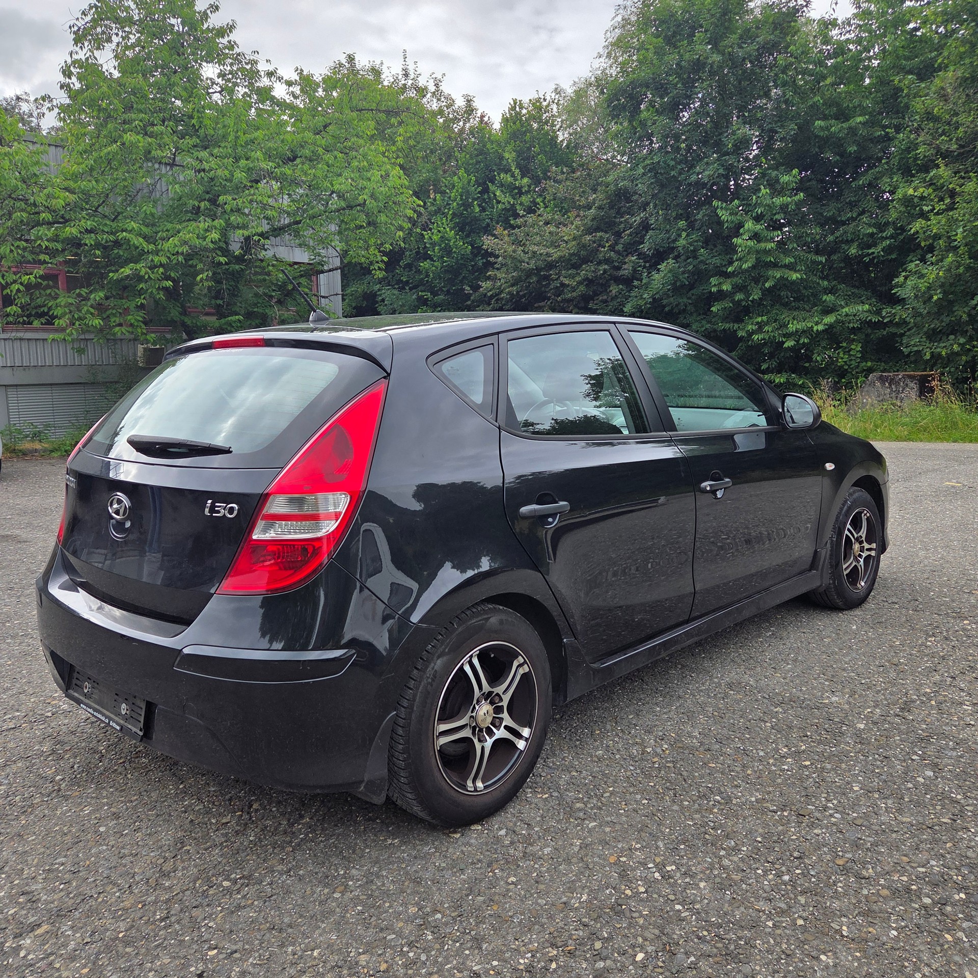 HYUNDAI i30 1.4 Comfort-image-3