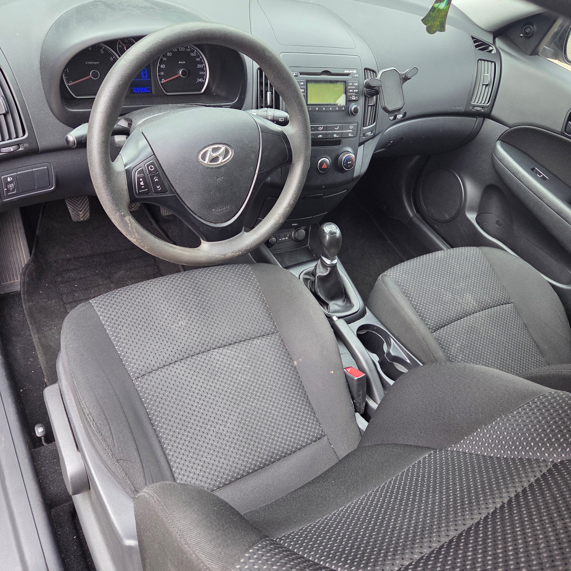 HYUNDAI i30 1.4 Comfort-image-11
