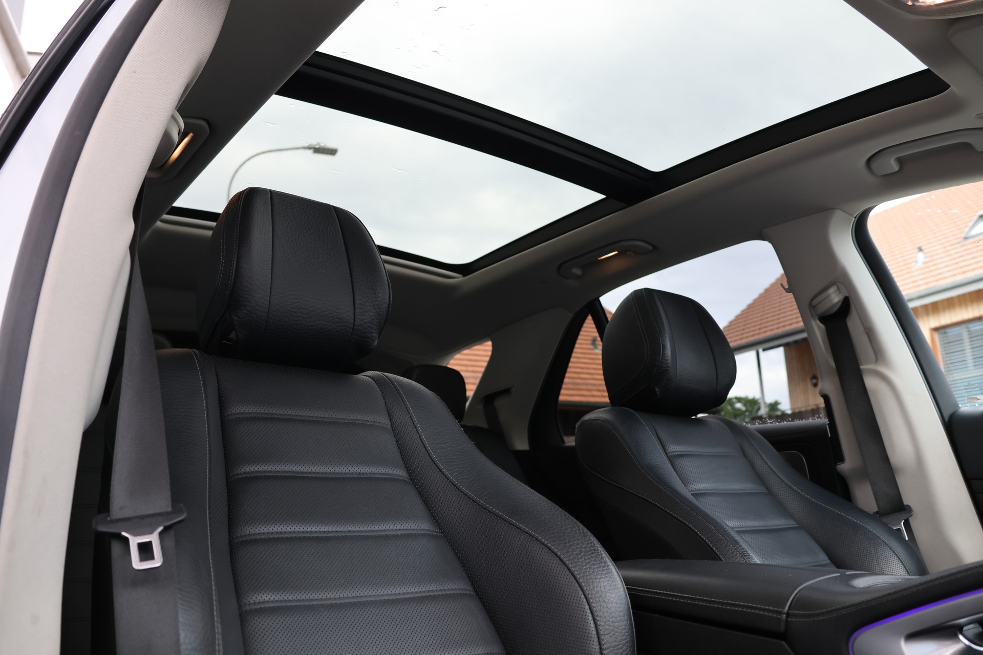 MERCEDES-BENZ GLE 450 4Matic AMG Line 9G-Tronic (CH)-image-23