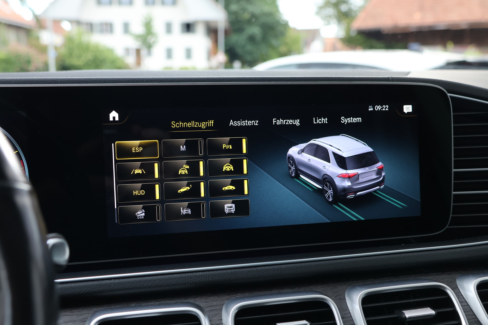 MERCEDES-BENZ GLE 450 4Matic AMG Line 9G-Tronic (CH)-image-25
