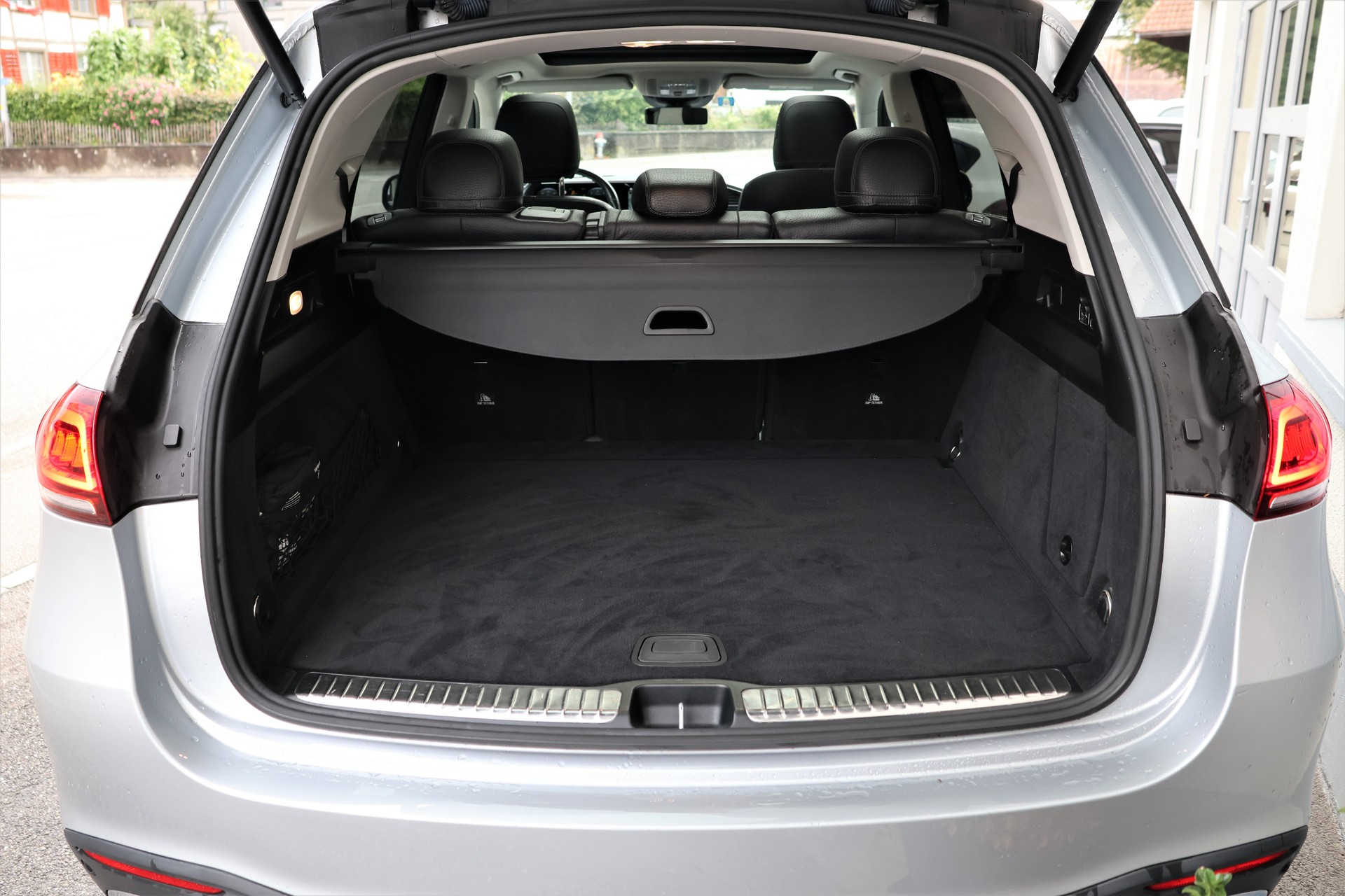 MERCEDES-BENZ GLE 450 4Matic AMG Line 9G-Tronic (CH)-image-8